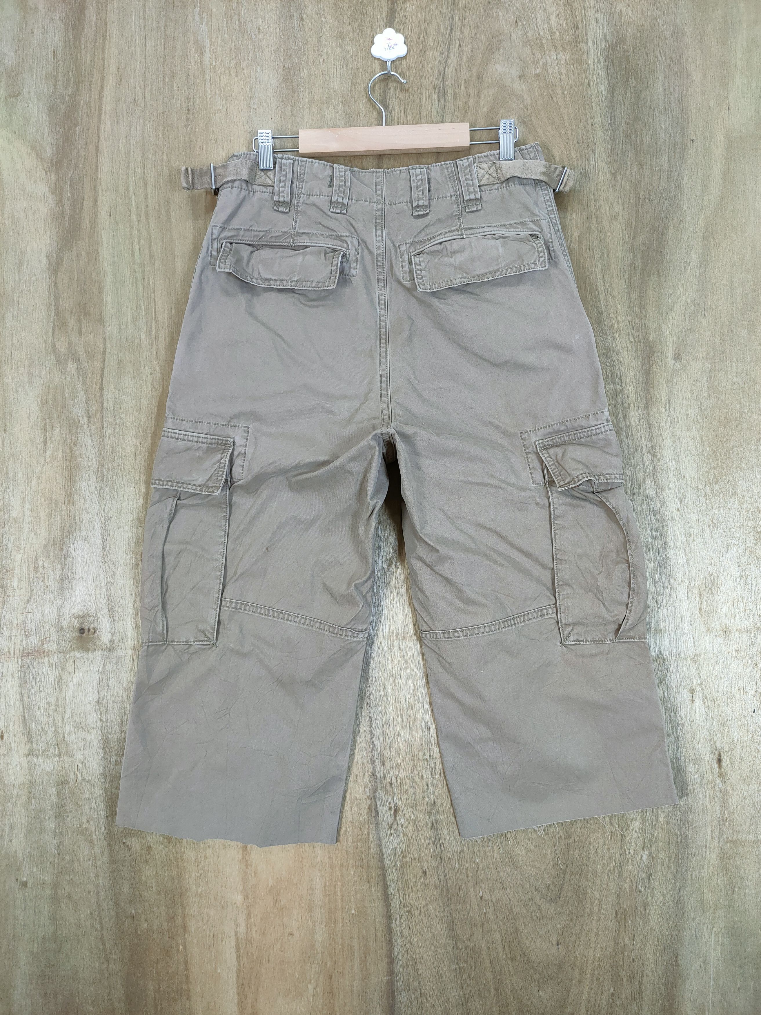 Japanese Brand RUEHLFADED SHORT CARGO PANTS Size US 30 / EU 46 - 5 Thumbnail