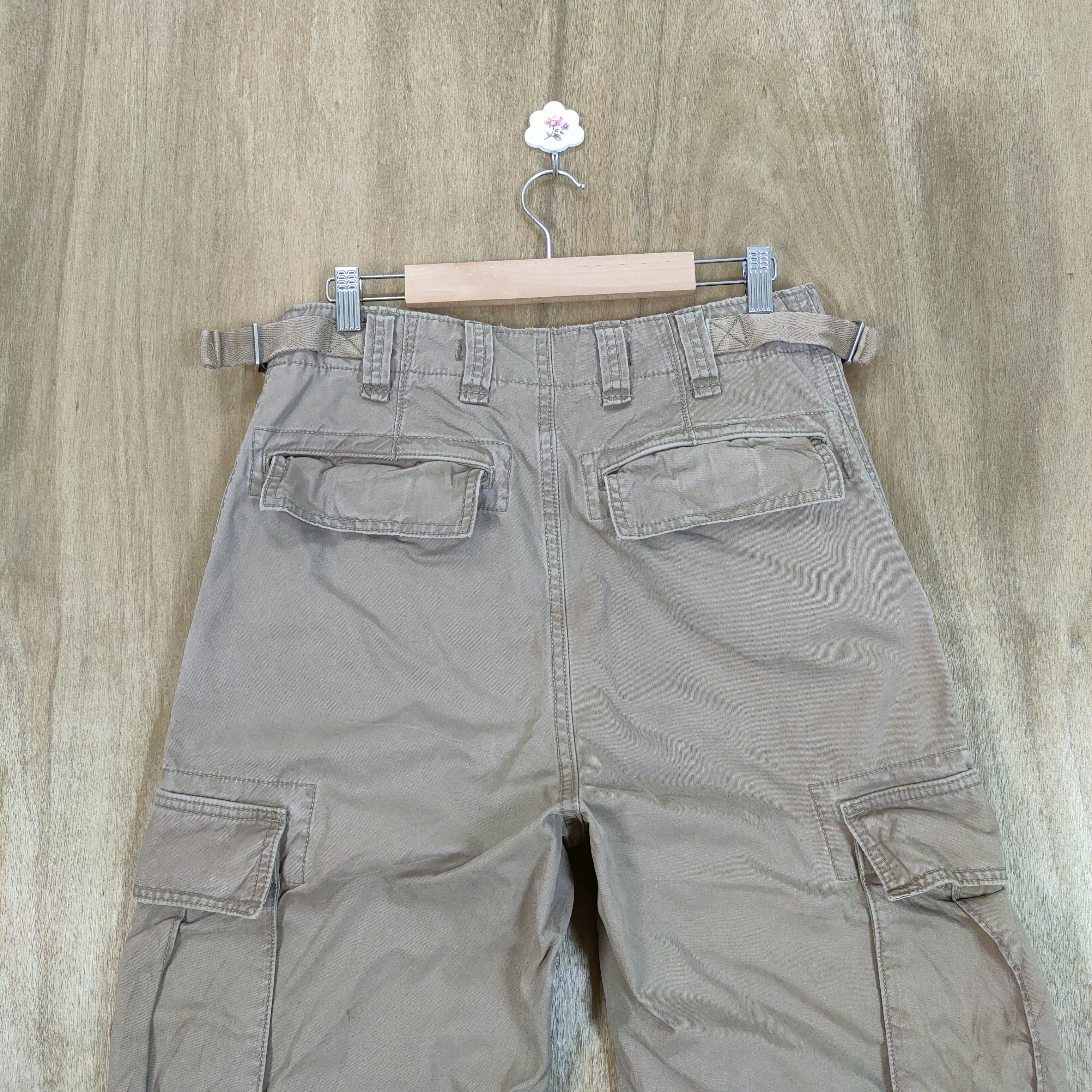 Japanese Brand RUEHLFADED SHORT CARGO PANTS Size US 30 / EU 46 - 6 Thumbnail