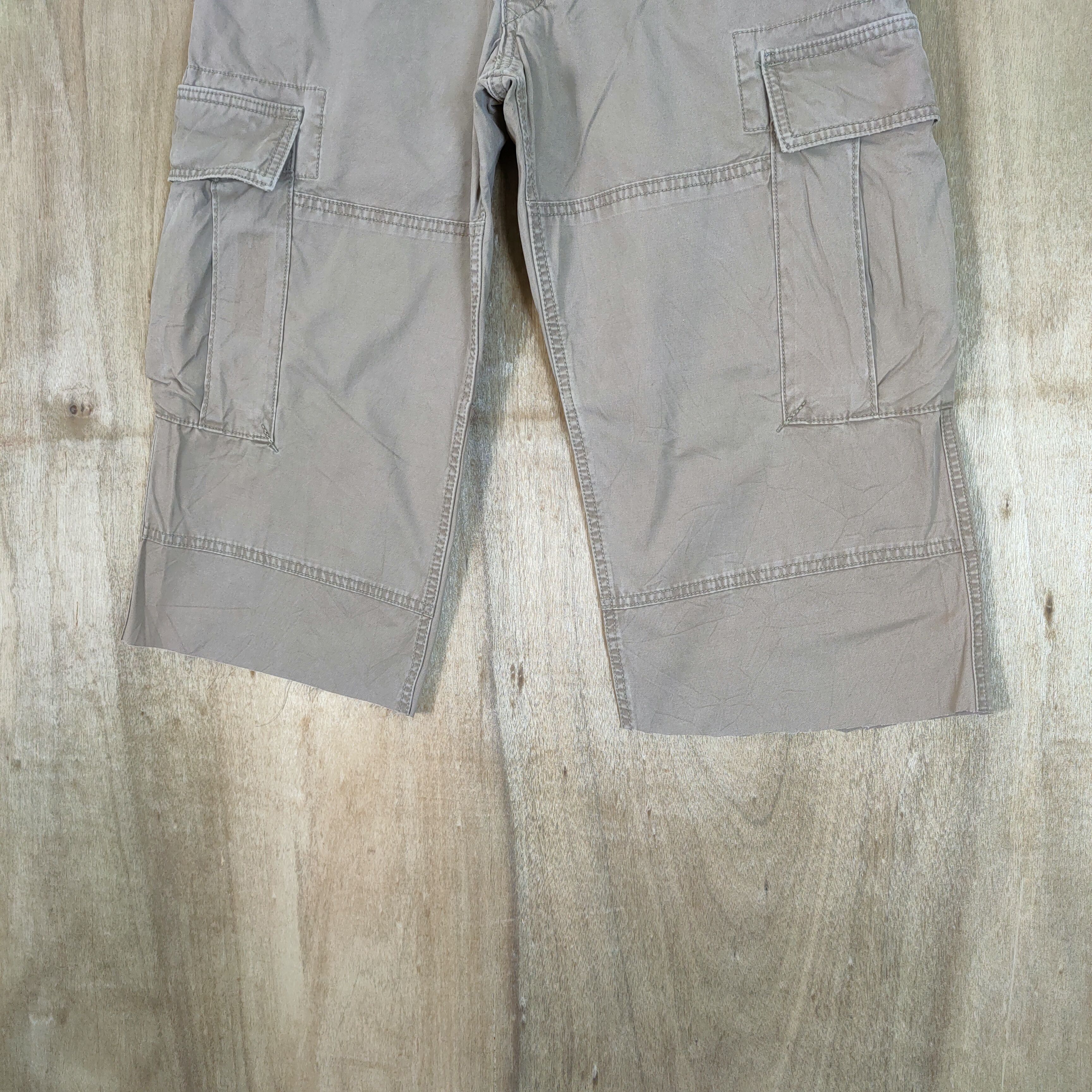 Japanese Brand RUEHLFADED SHORT CARGO PANTS Size US 30 / EU 46 - 3 Thumbnail