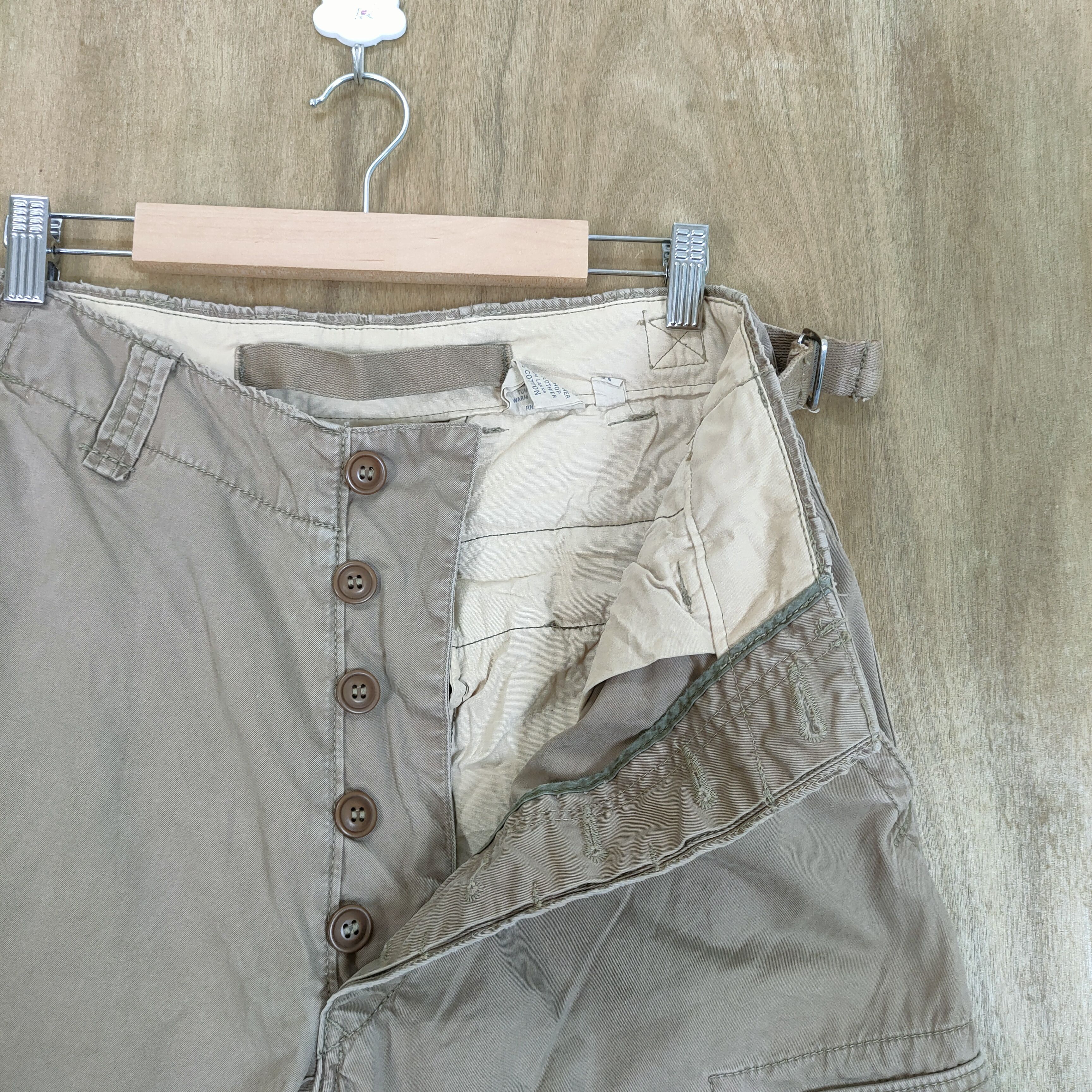 Japanese Brand RUEHLFADED SHORT CARGO PANTS Size US 30 / EU 46 - 10 Thumbnail