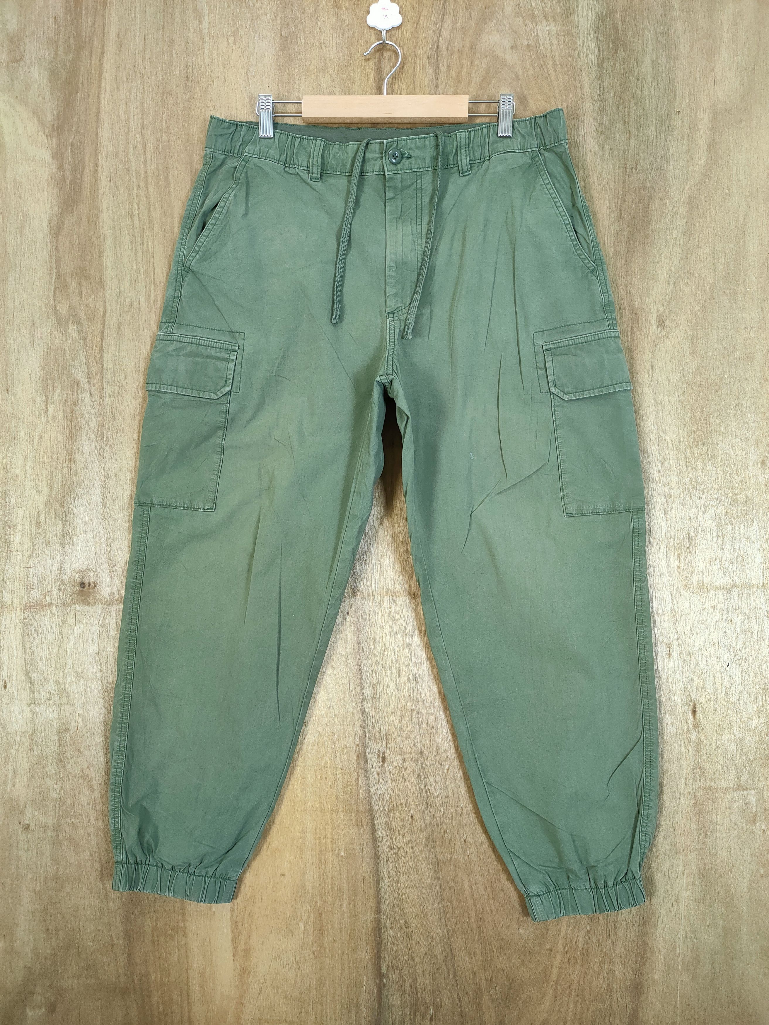 Japanese Brand JAPANESE BRAND BAGGY CARGO PANTS Size US 34 / EU 50 - 1 Thumbnail