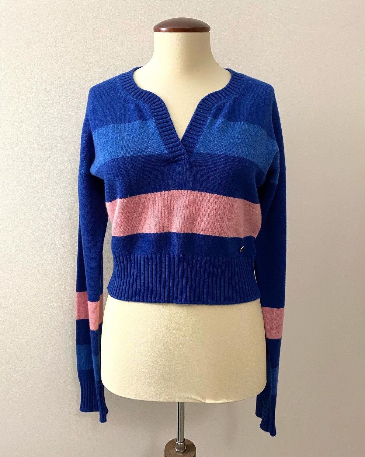 Chanel cashmere sweater