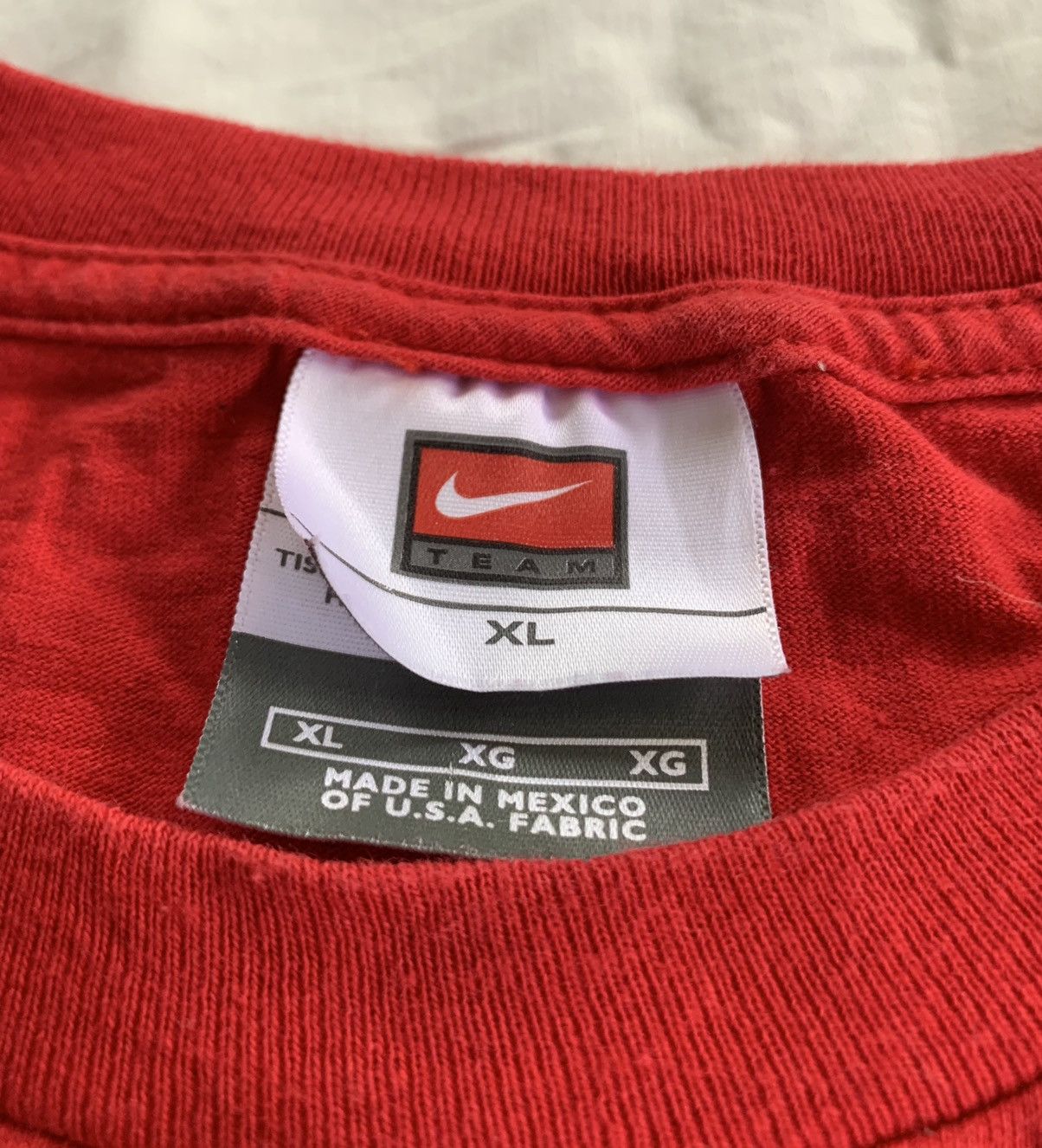 Vintage 2003 Manchester United T-shirt U.S.A. Tour Size US XL / EU 56 / 4 - 6 Thumbnail