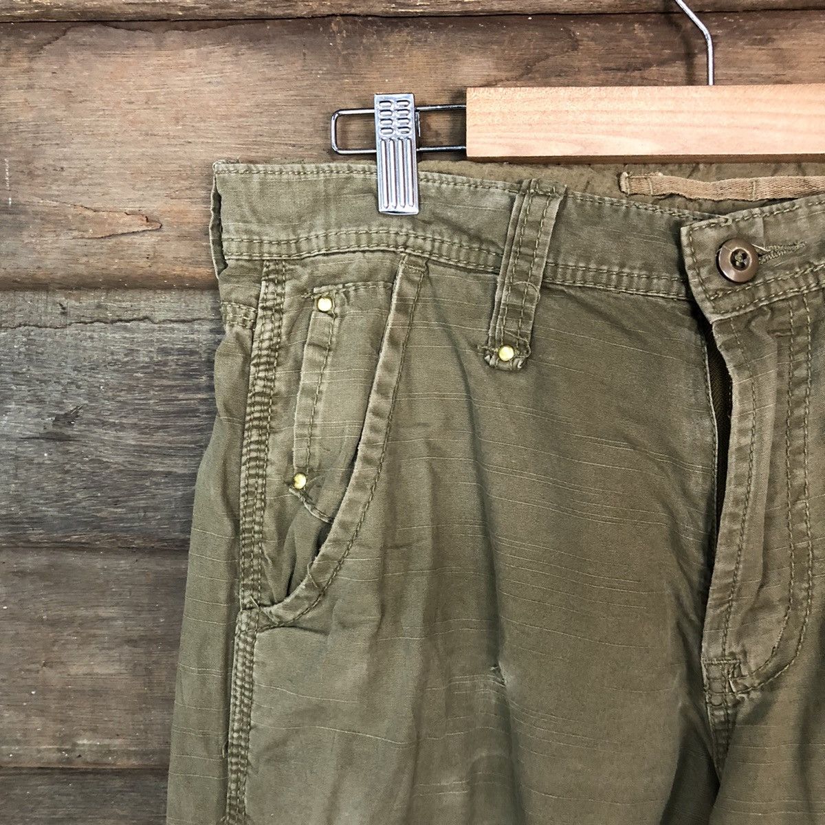 Japanese Brand DPS Japanese Branded Streetwear Multipocket Brown Cargo Pant Size US 31 - 13 Thumbnail