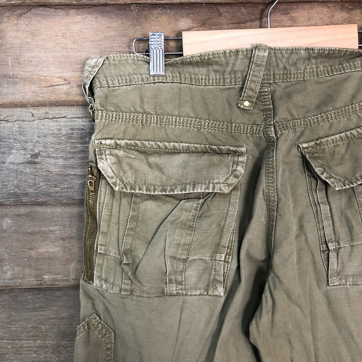 Japanese Brand DPS Japanese Branded Streetwear Multipocket Brown Cargo Pant Size US 31 - 5 Thumbnail