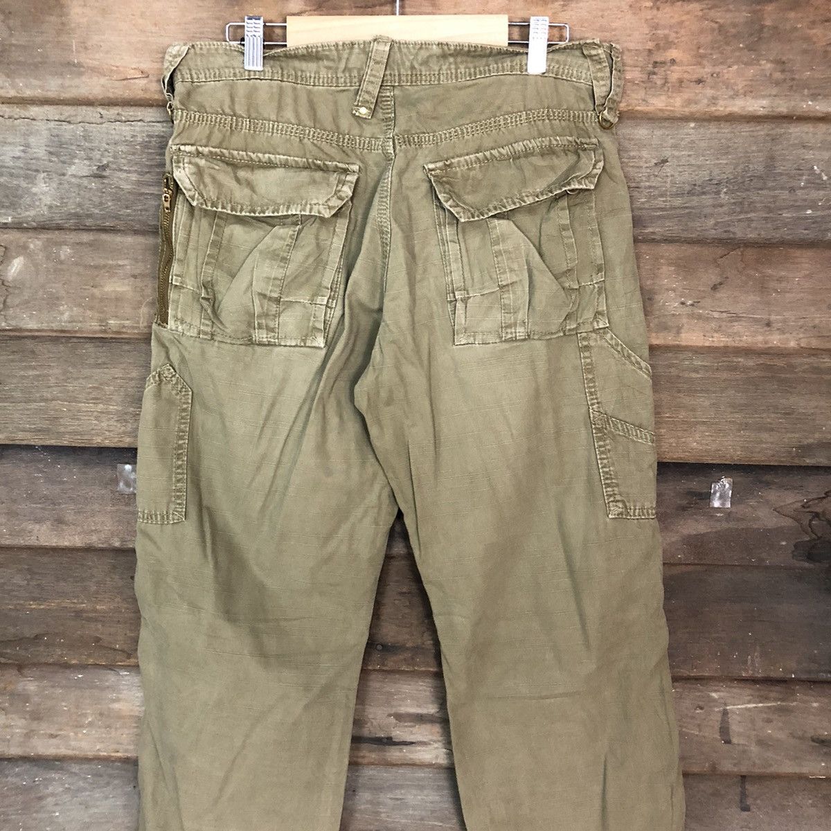 Japanese Brand DPS Japanese Branded Streetwear Multipocket Brown Cargo Pant Size US 31 - 3 Thumbnail