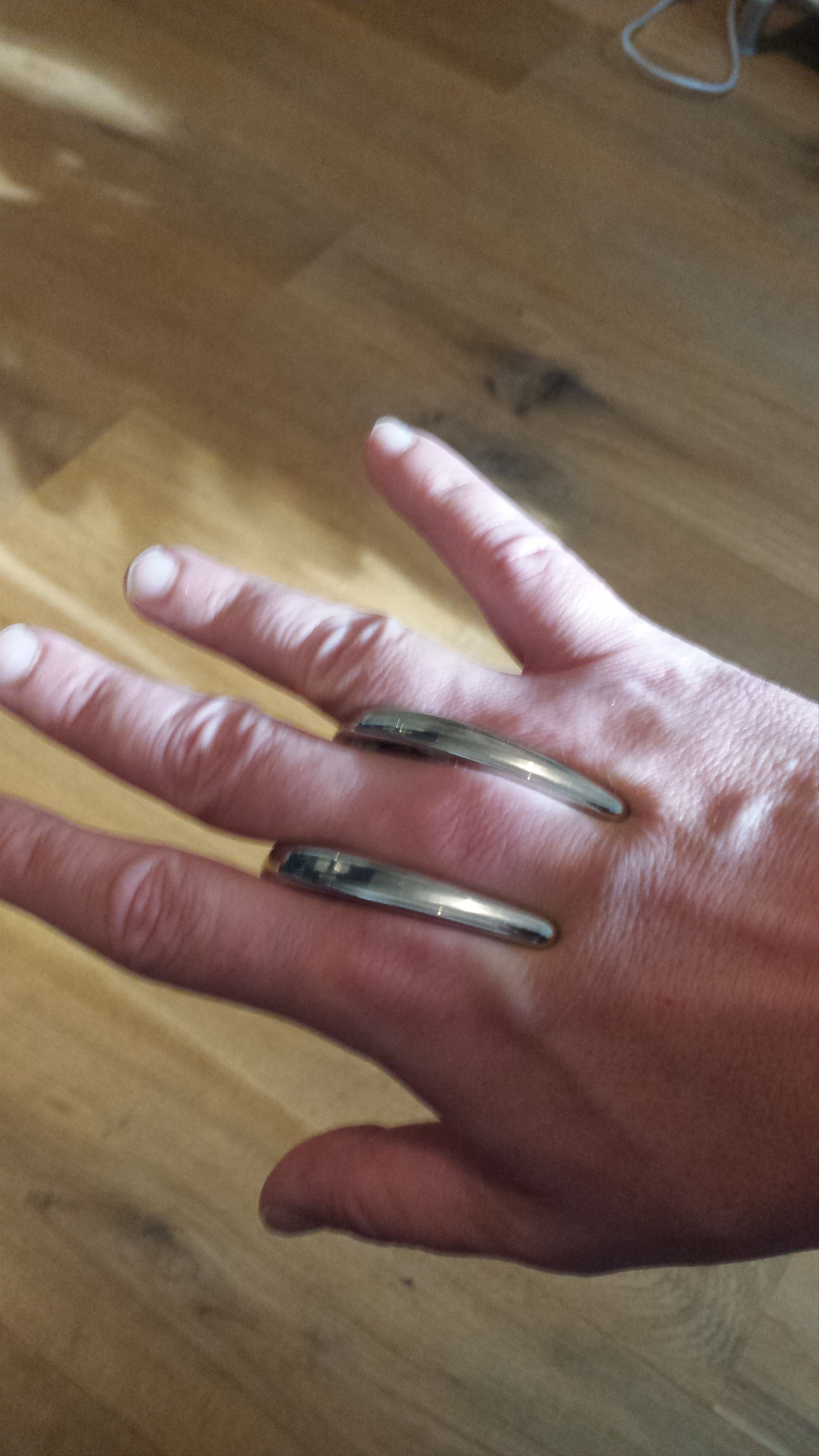Gareth Pugh SCYTHE RING | Grailed