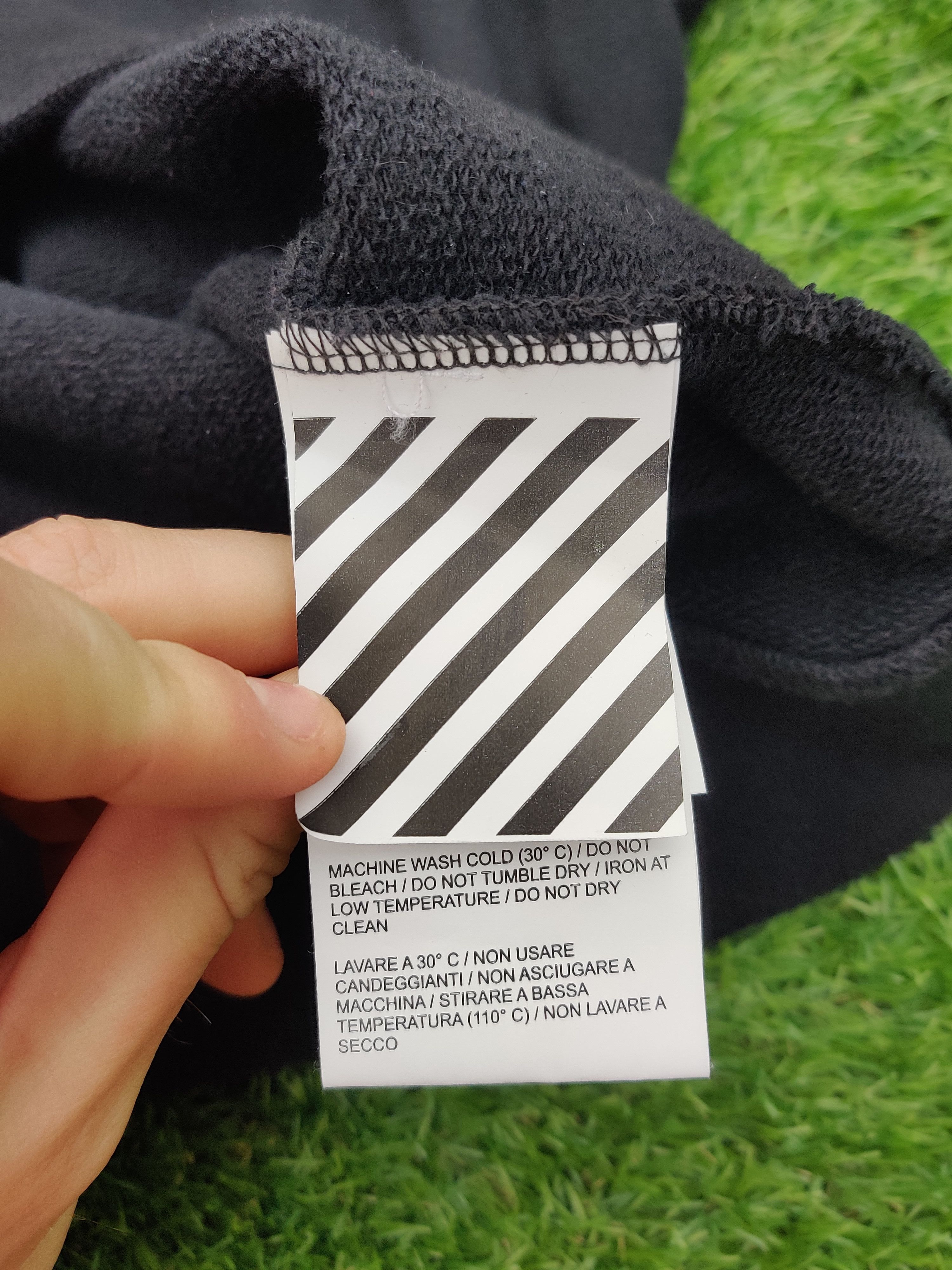 Off-White 3D Stencil Arrows Sweatshirt Size US M / EU 48-50 / 2 - 14 Thumbnail