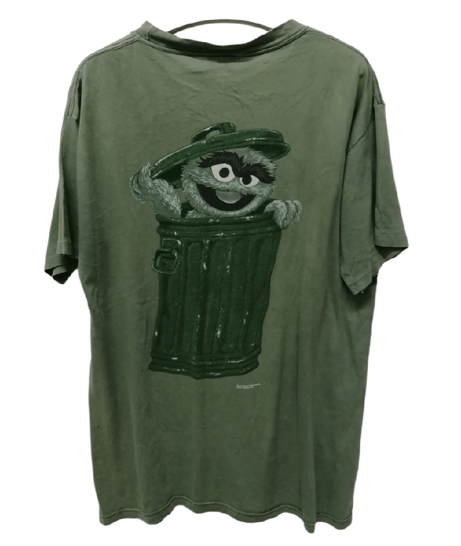 Vintage Rare!! Vintage OSCAR THE GROUCH Tshirt | Grailed