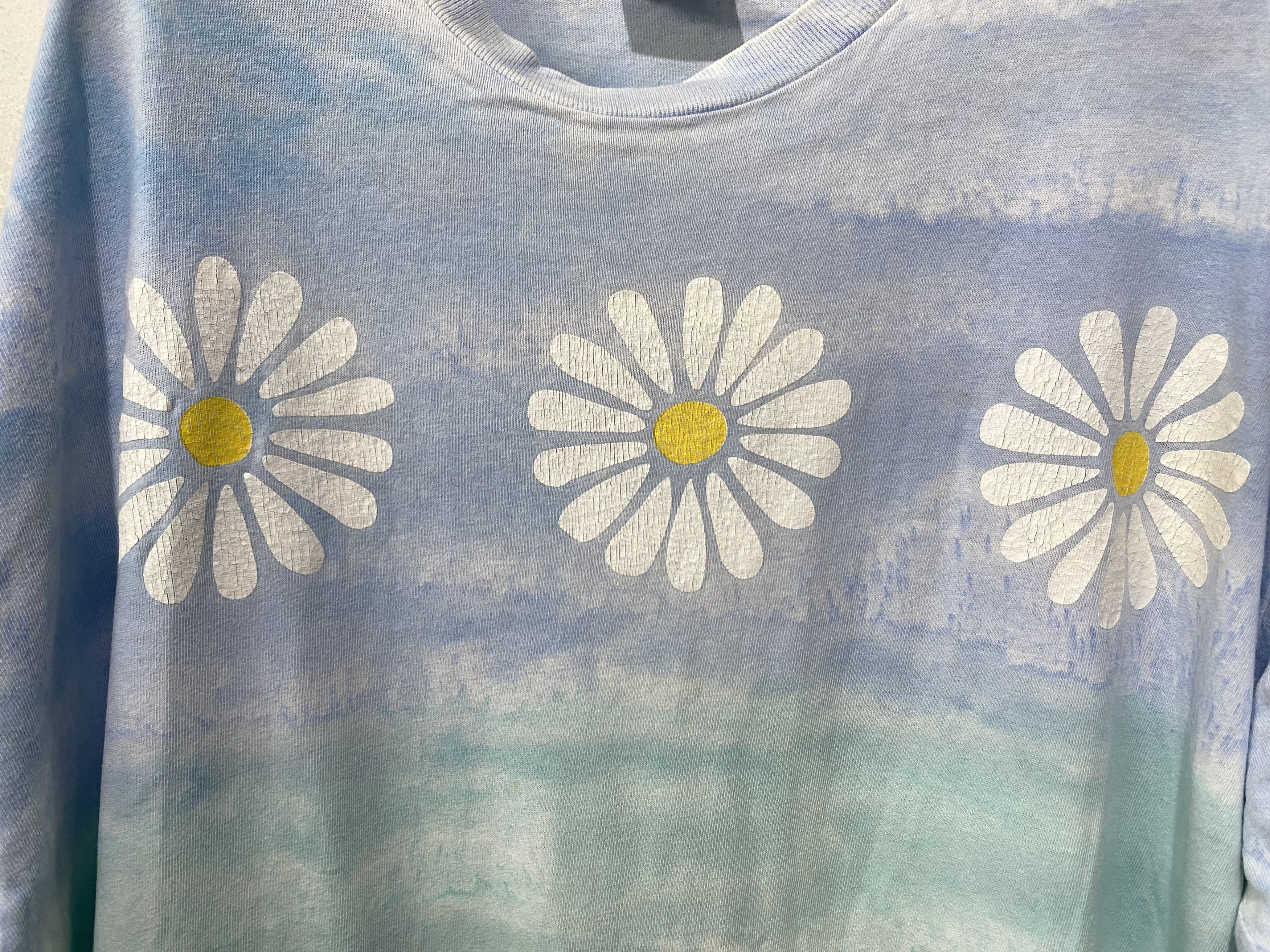 Vintage Daisy Flower Shirt
