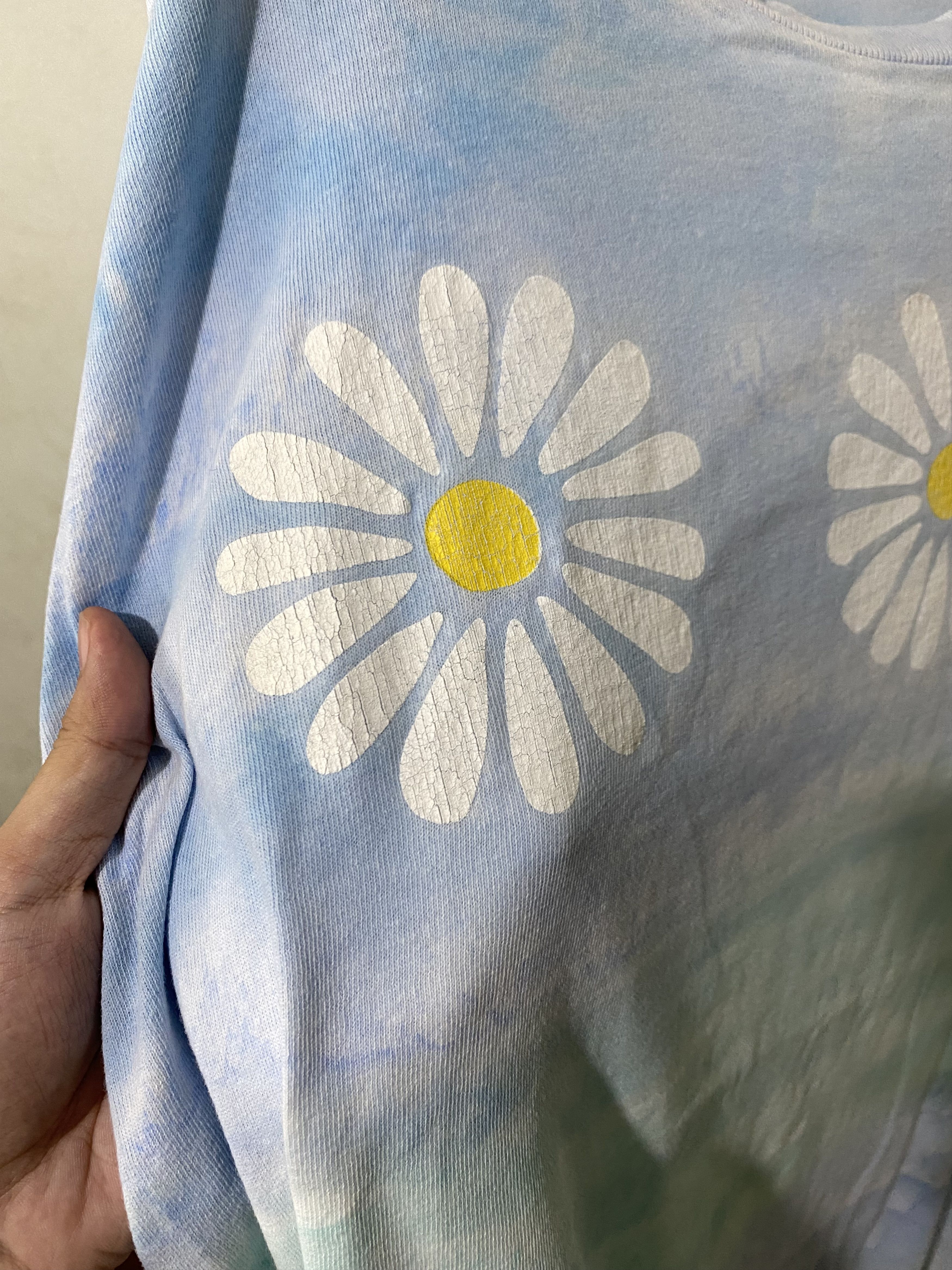 Vintage Daisy Flower Shirt