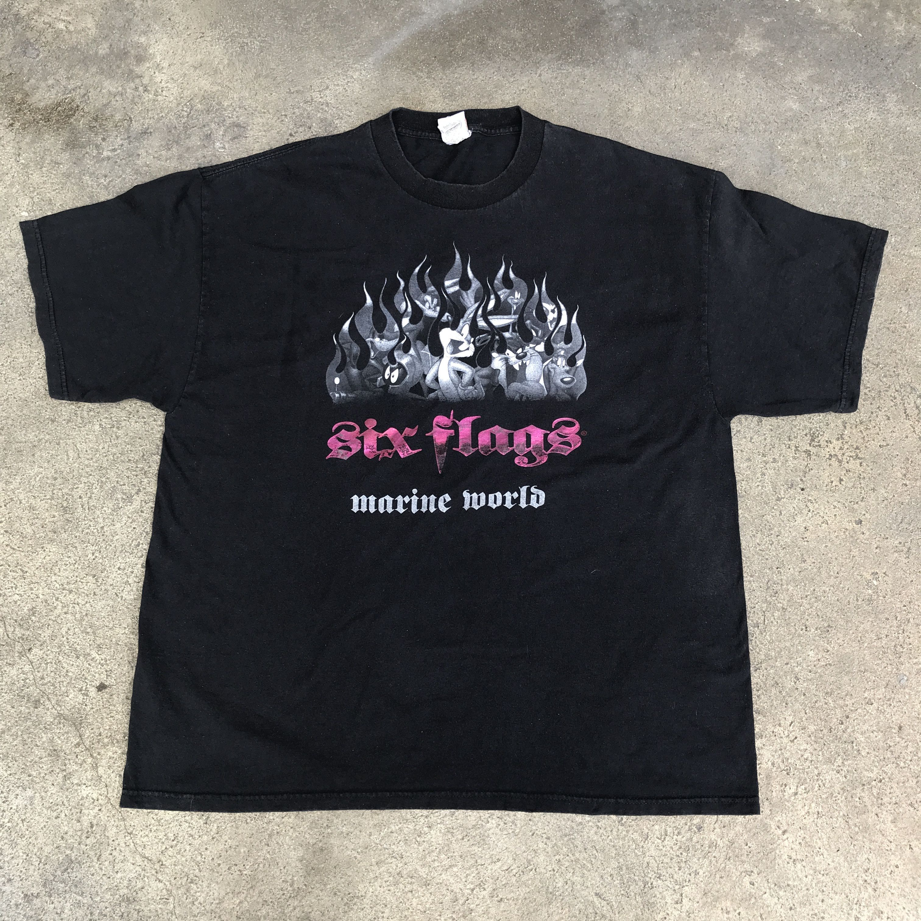 Cartoon Network × Vintage × Warner Bros Vintage Six Flags Marine World Looney Toons Promo Tee XL Size US XL / EU 56 / 4 - 2 Thumbnail