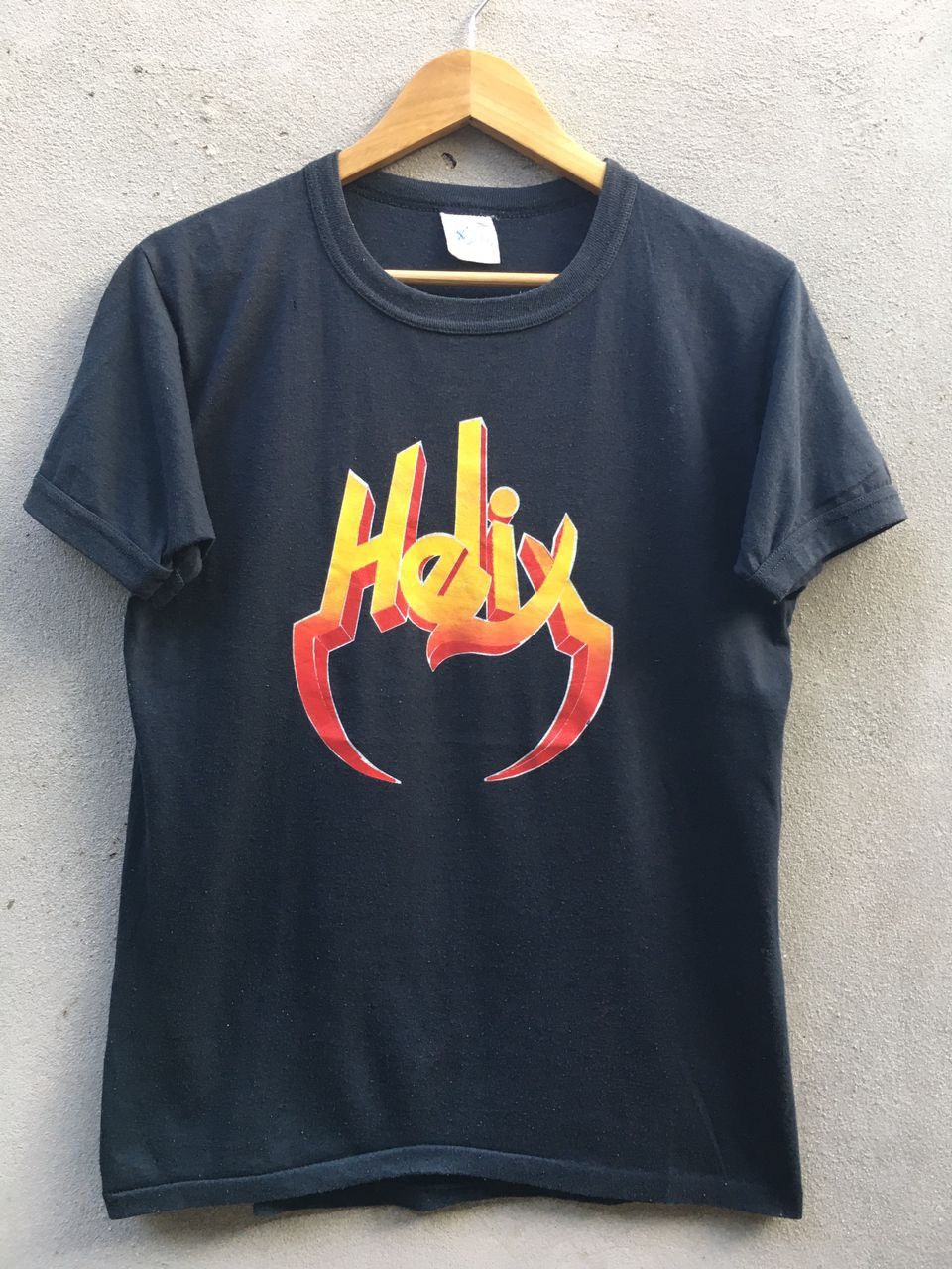 Band Tees × Vintage Vintage Helix give em hell Band world tour Black t shirt Size US M / EU 48-50 / 2 - 2 Thumbnail