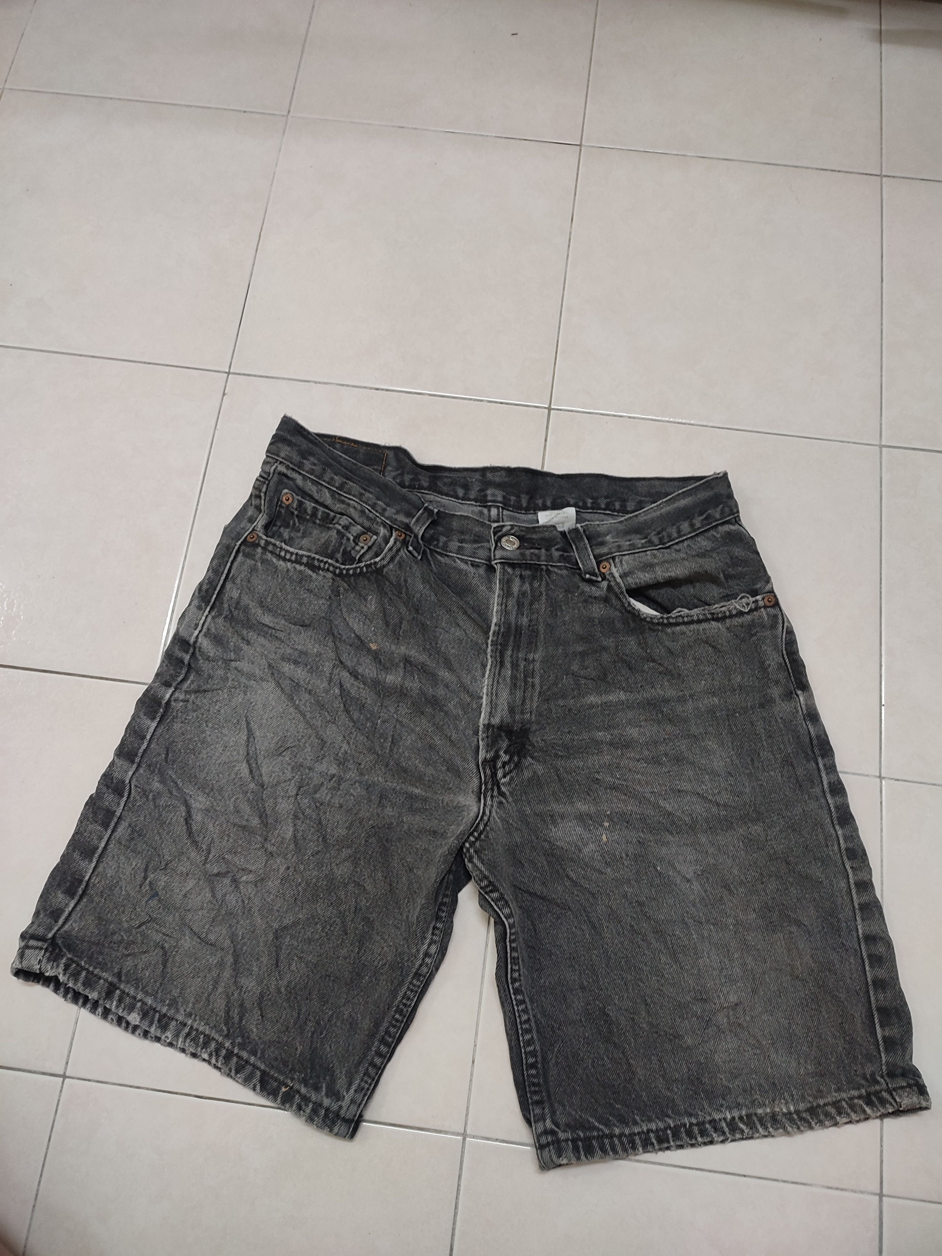 Levi's × Vintage 💥Rare Distressed levis 550 Black Short Pants Size US 34 / EU 50 - 1 Thumbnail