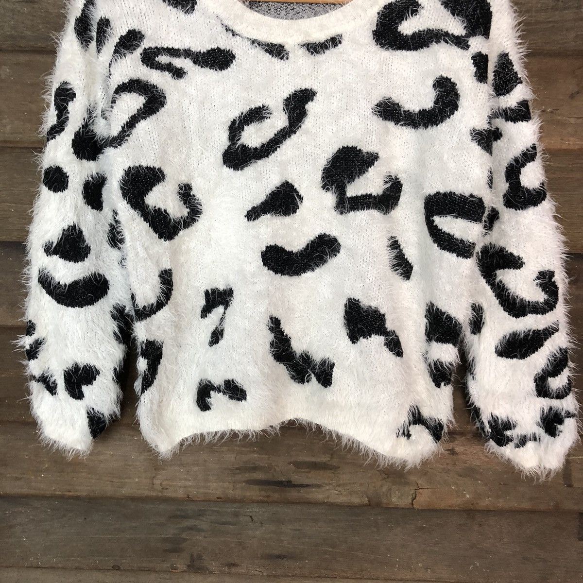 Homespun Knitwear × Japanese Brand Gorge White cow pattern Shaggy Fur Mohair Knitwear #6982 Size S / US 4 / IT 40 - 3 Thumbnail