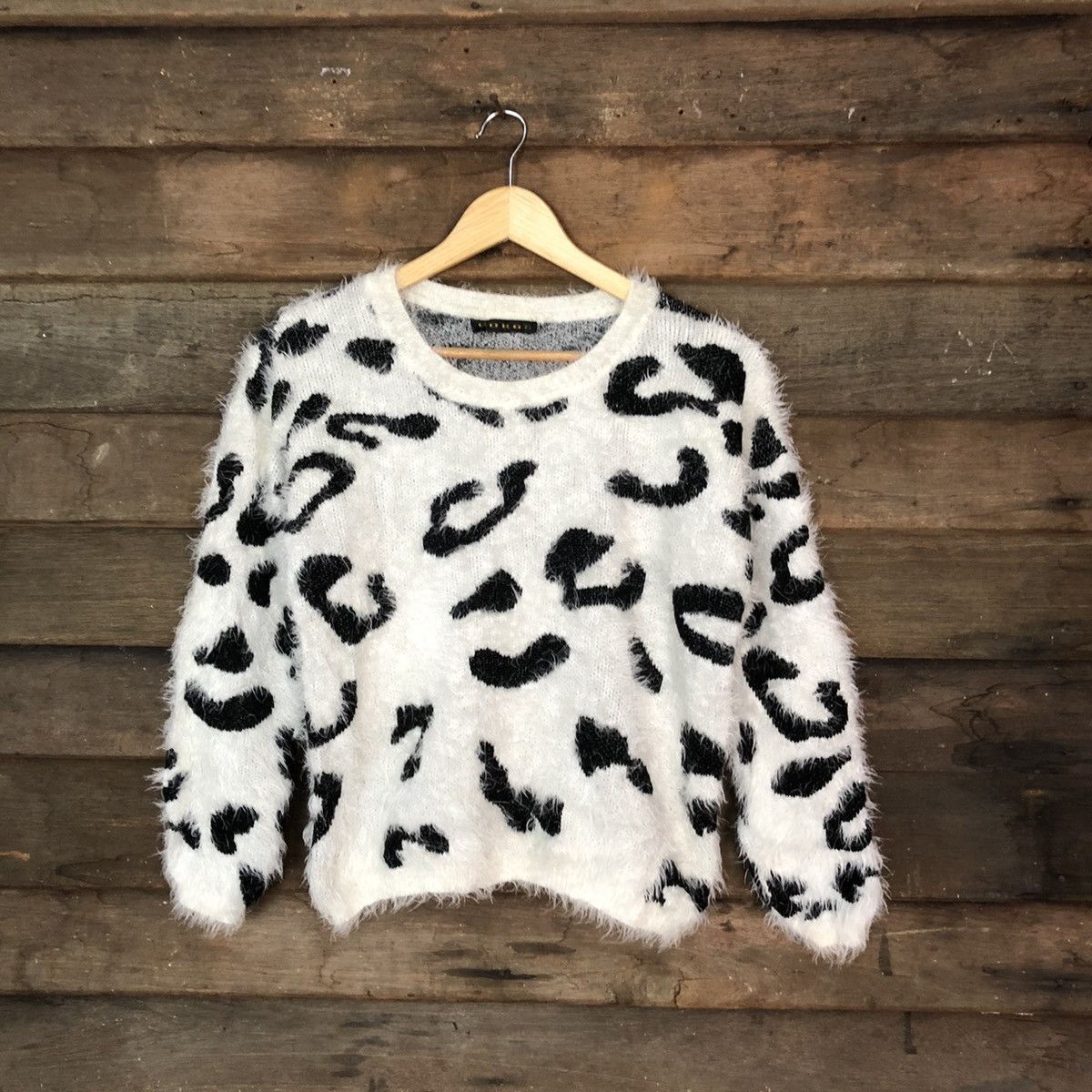 Homespun Knitwear × Japanese Brand Gorge White cow pattern Shaggy Fur Mohair Knitwear #6982 Size S / US 4 / IT 40 - 1 Thumbnail