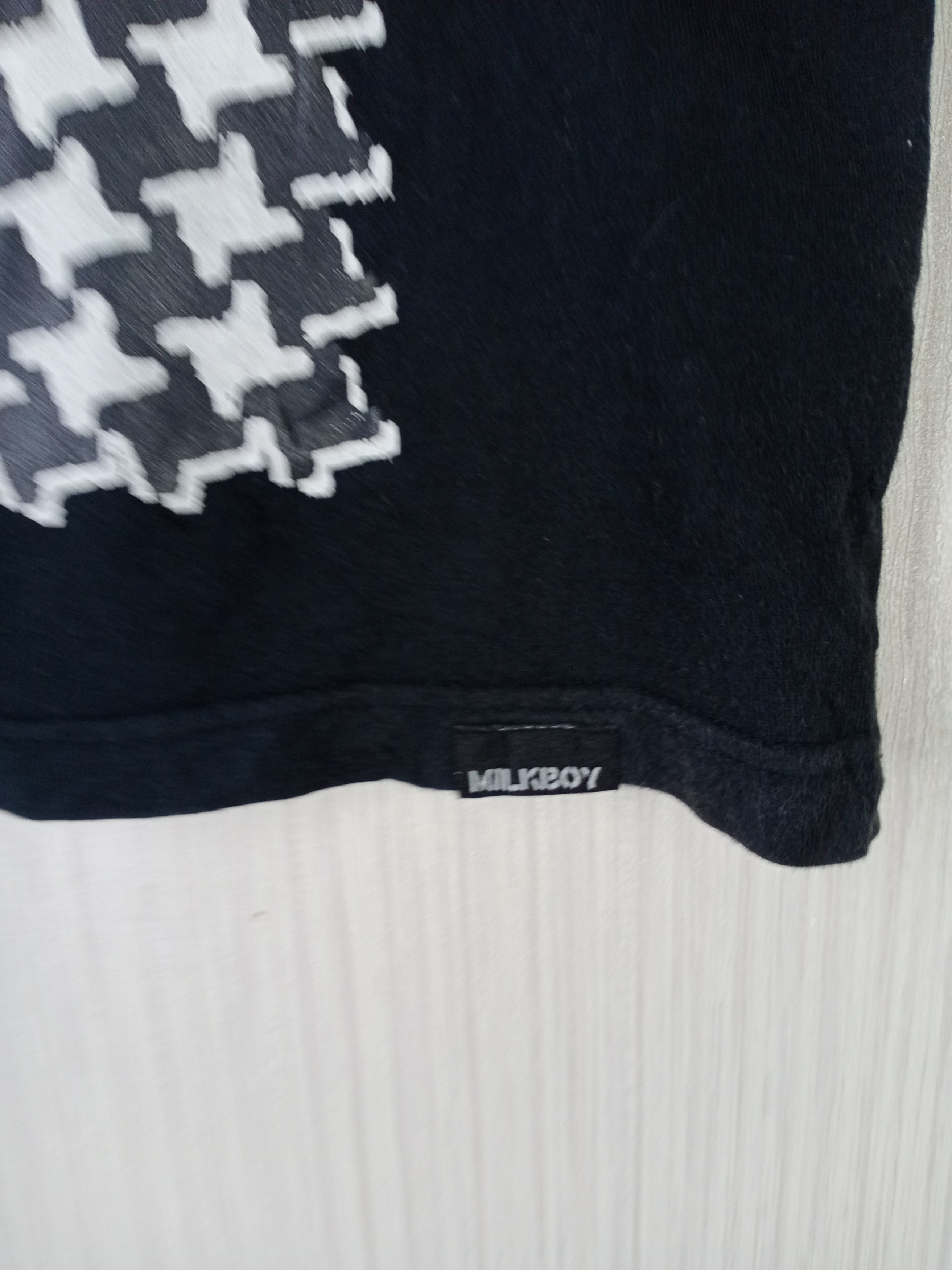 20471120 × Beauty Beast × Japanese Brand Japanese Brand Milkboy Cyberpunk Graphic Tshirt Size US L / EU 52-54 / 3 - 4 Thumbnail