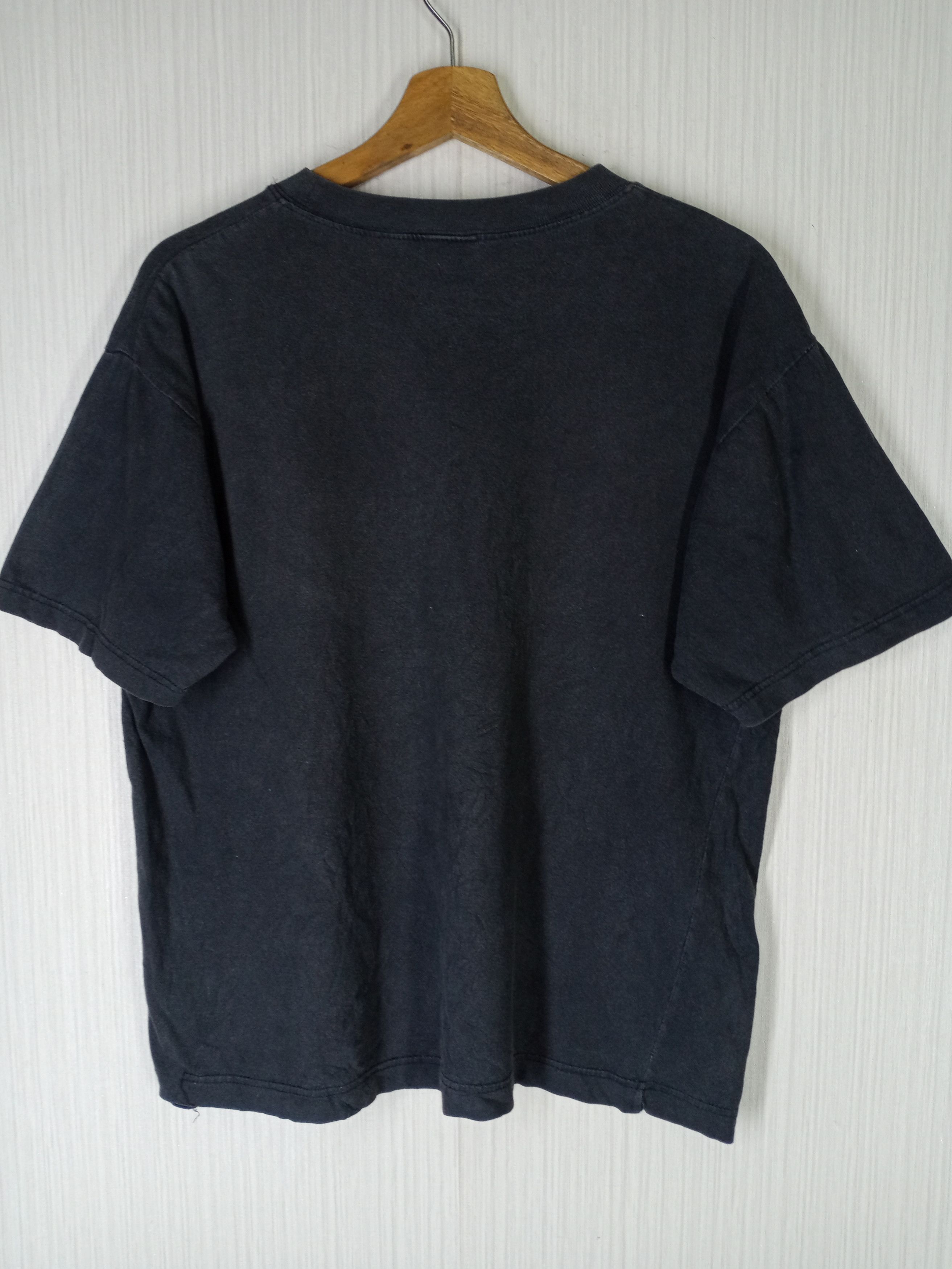 Jordan Brand Rare Vintage 90s Air Jordan Big Logo Tshirt Size US M / EU 48-50 / 2 - 3 Thumbnail