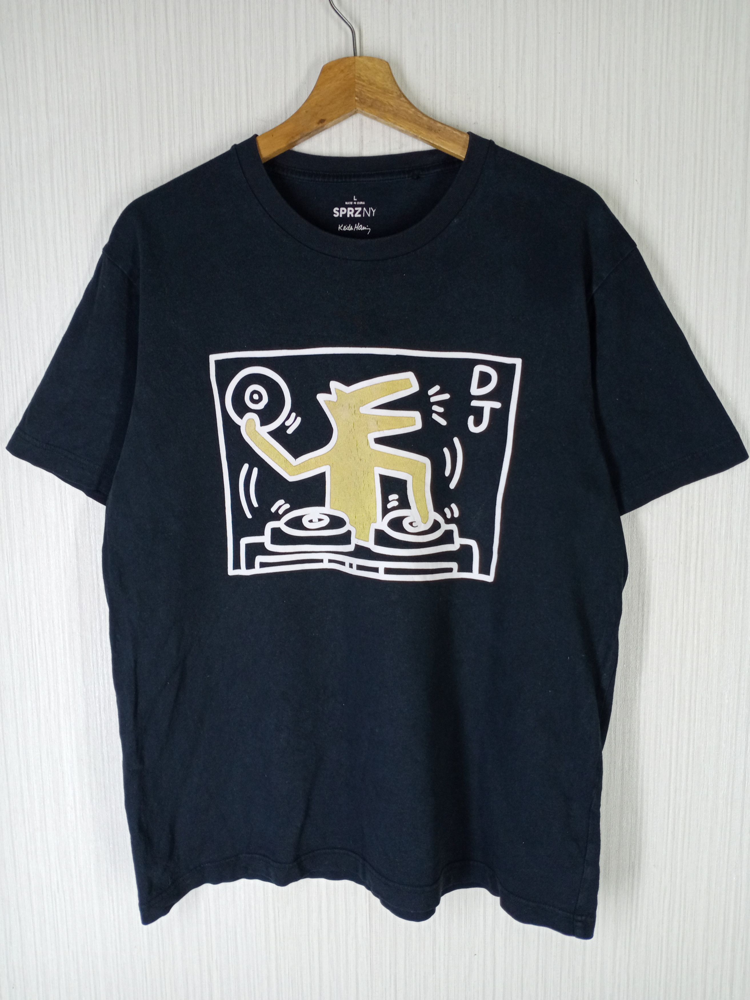 Keith Haring Rare Keith Haring DJ Art Tshirt Size US M / EU 48-50 / 2 - 1 Thumbnail