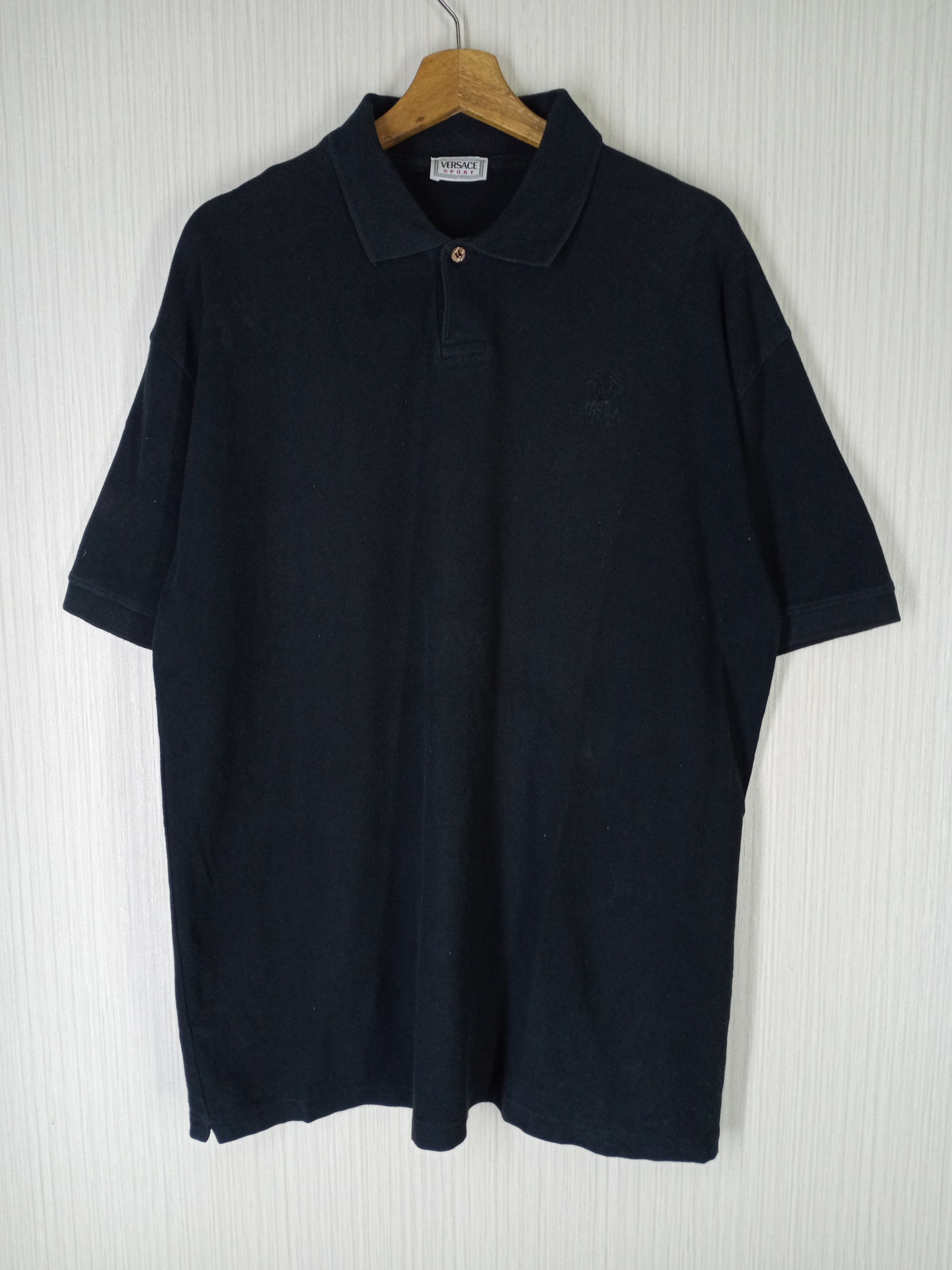 Versace Vintage Versace Polo Shirt Sport Medusa Size US L / EU 52-54 / 3 - 1 Thumbnail