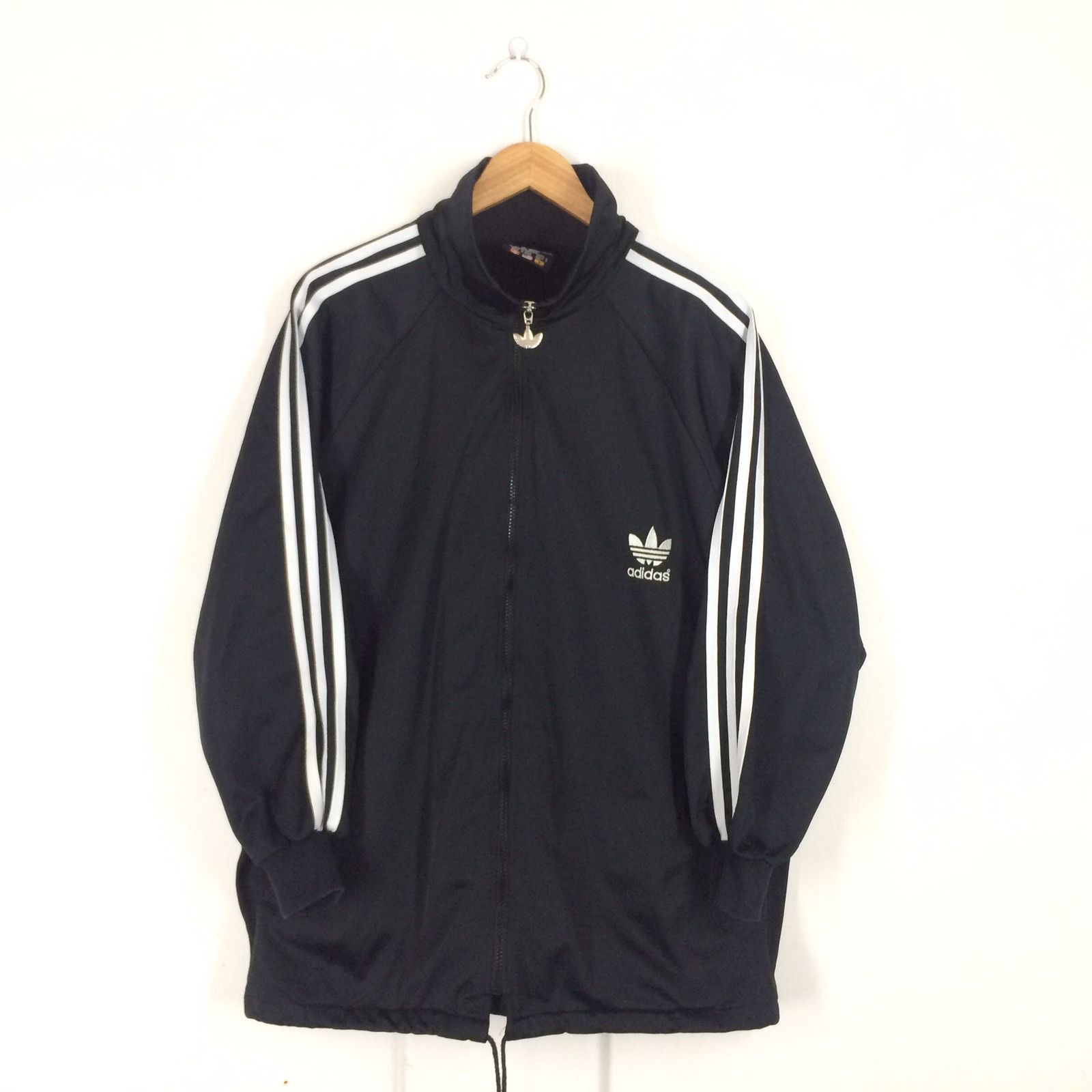 Adidas Adidas 3 Stripes with Big Logo Fully Embroide Size US XL / EU 56 / 4 - 2 Thumbnail