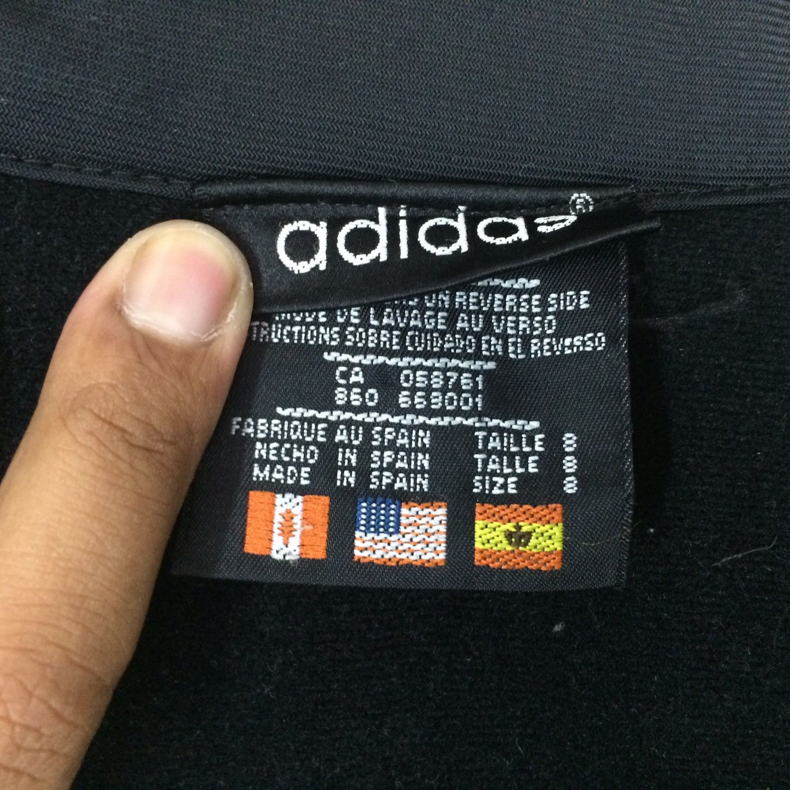 Adidas Adidas 3 Stripes with Big Logo Fully Embroide Size US XL / EU 56 / 4 - 9 Thumbnail