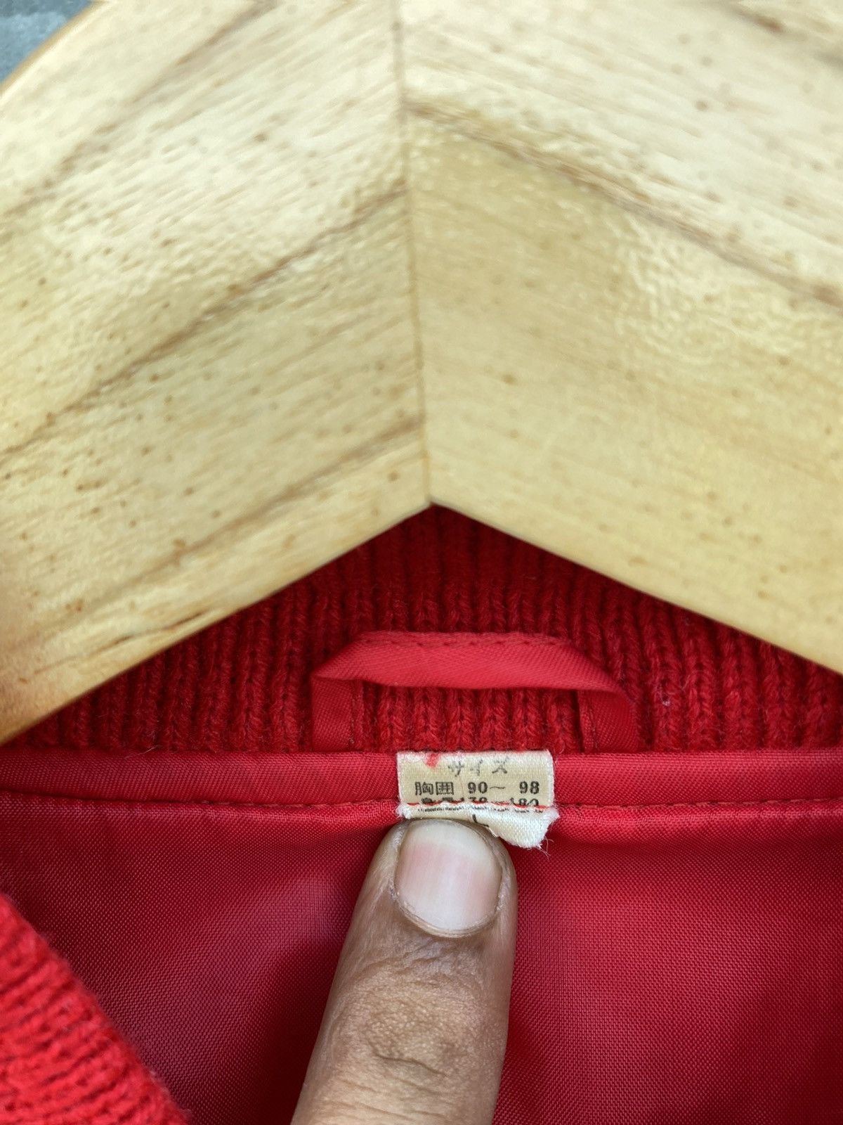 Vintage Vintage Unbrand Plain Red Varsity Jacket Size US L / EU 52-54 / 3 - 3 Thumbnail