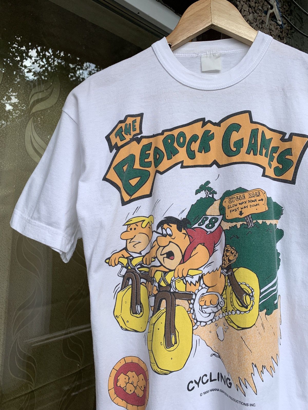 Cartoon Network Vintage Flintstones Cycling The Bed Rock Games White T-Shirt Size US S / EU 44-46 / 1 - 3 Thumbnail