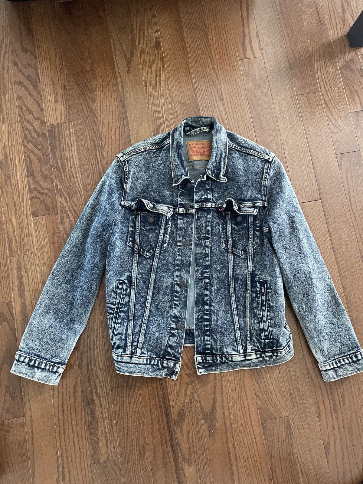 Levi's × Levi's Vintage Clothing × Vintage Vintage x Levin washed blue denim jacket Size US L / EU 52-54 / 3 - 1 Thumbnail