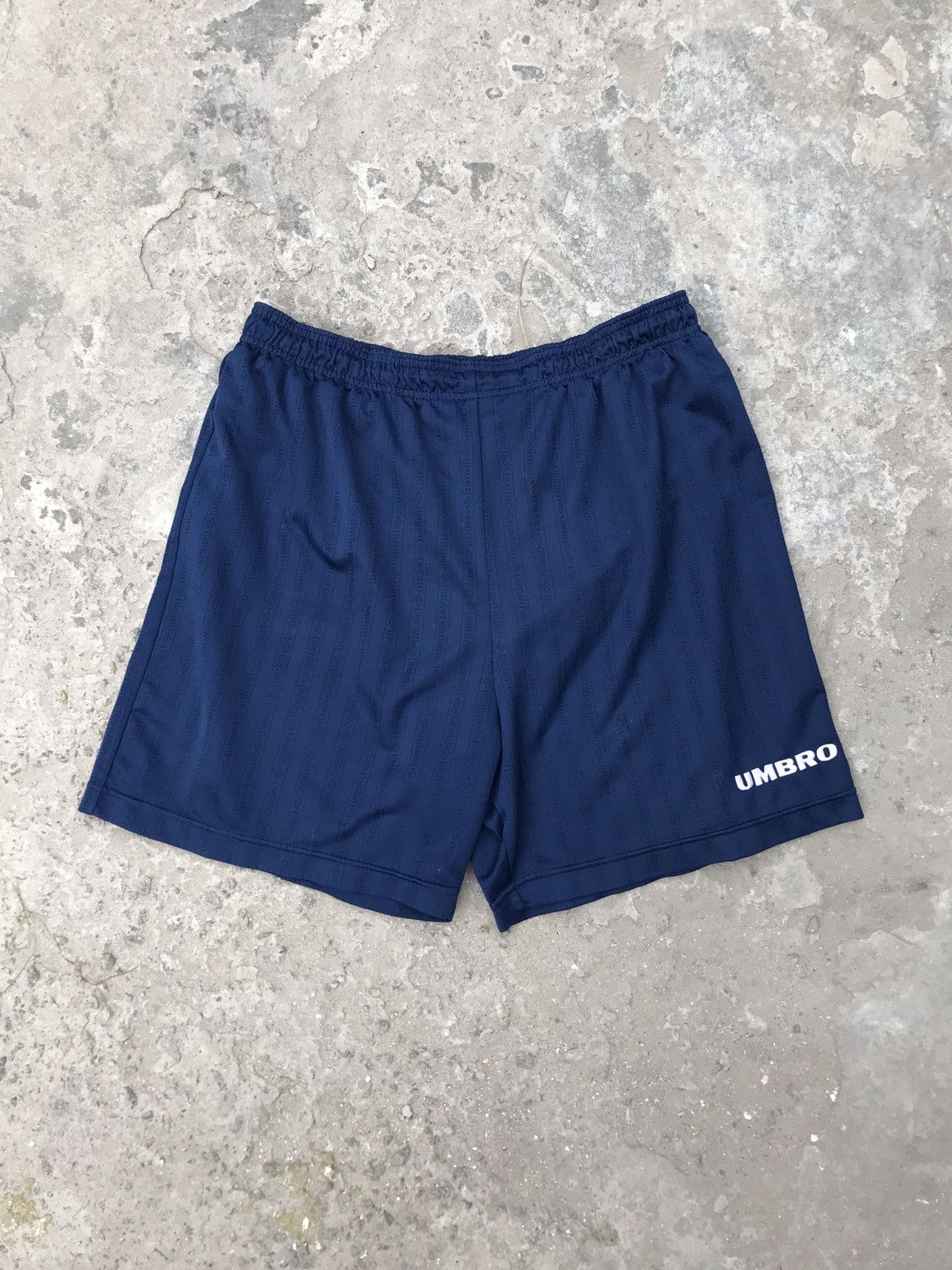 Umbro × Vintage Umbro Vintage 90s Monogram Shorts L sz Size US 34 / EU 50 - 1 Thumbnail