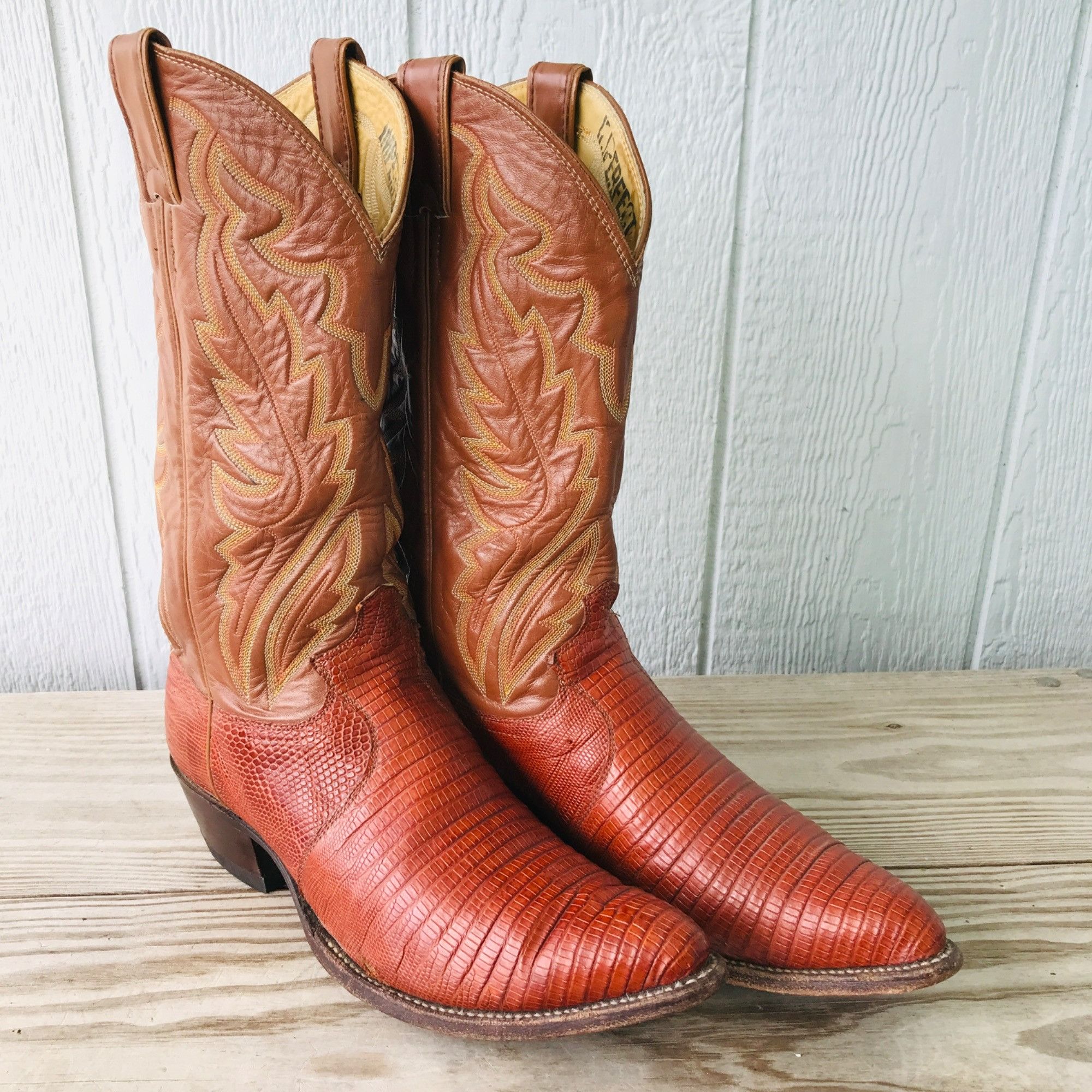 Justin Boots Vintage Justin 8301 Exotic Iguana Lizard Cowboy Boots