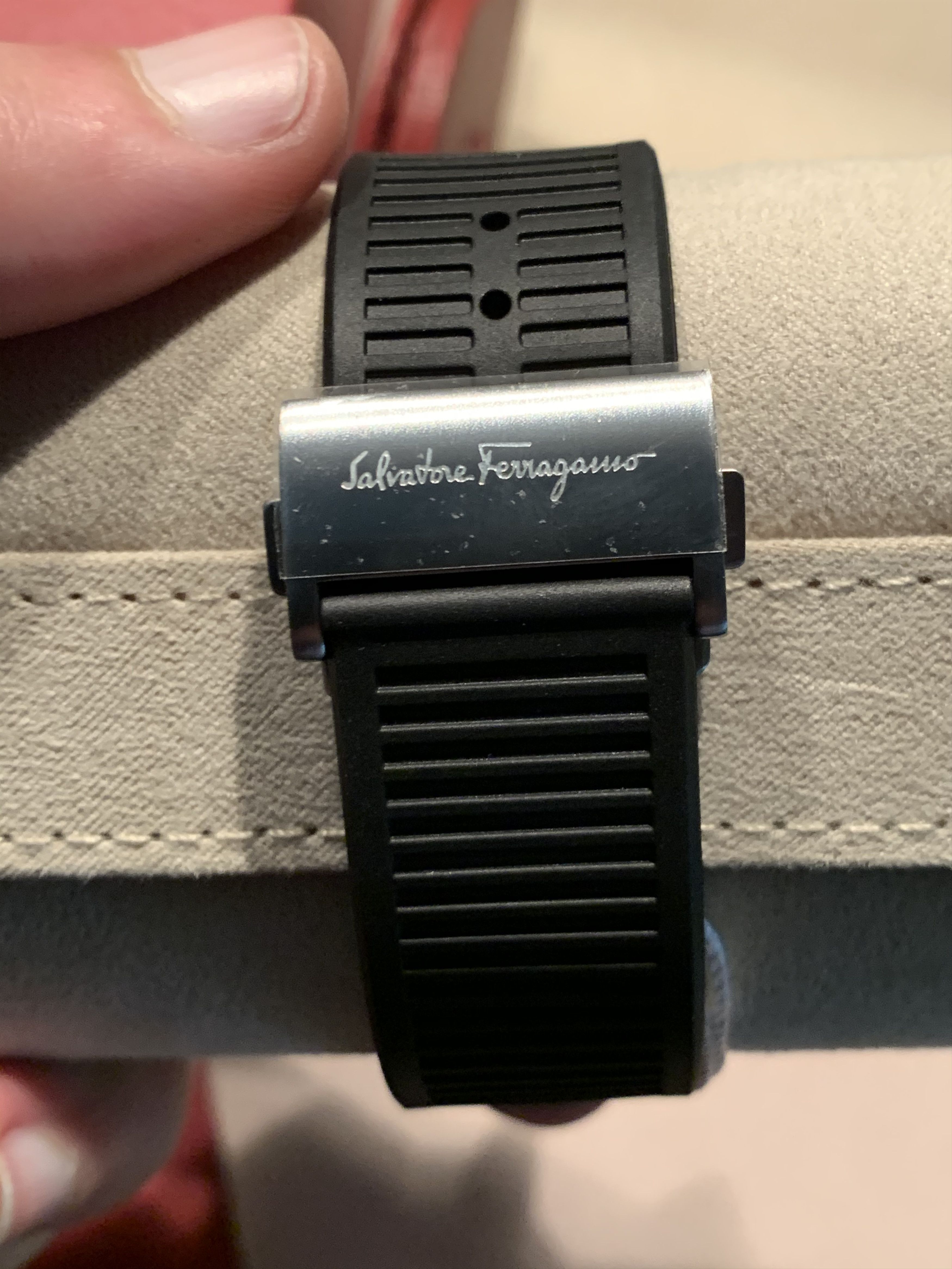 Designer × Salvatore Ferragamo RARE* Salvatore Ferragamo Stainless Steel Rubber Strap Watch Size ONE SIZE - 2 Thumbnail