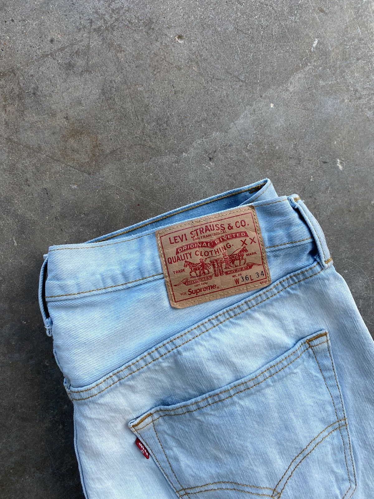 supreme LEVI'S Bleached 501 jean
