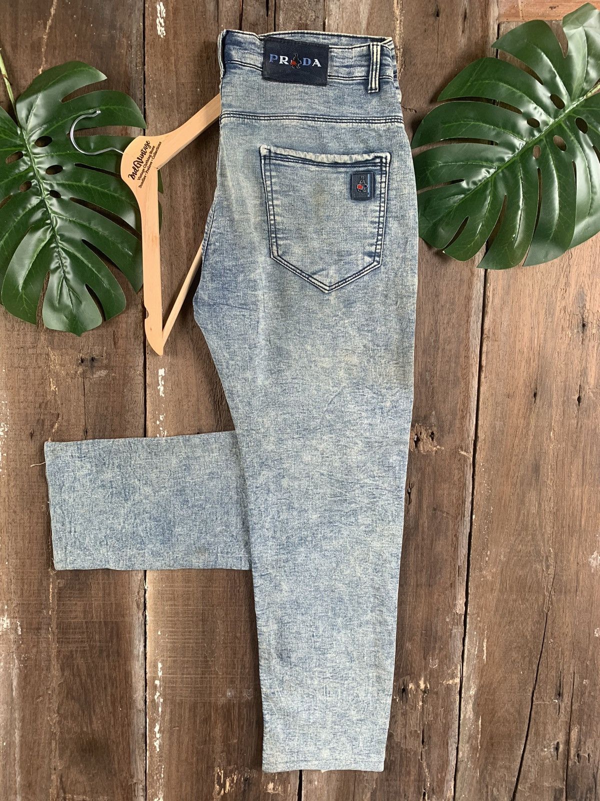 RARE!! Jeand Denim Distressed Soft Material