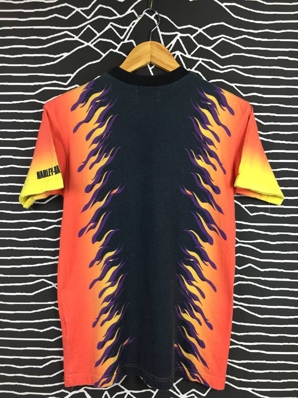 Harley Davidson Vtg 00s Harley Davidson Flame Design Full Print Tee Size US M / EU 48-50 / 2 - 2 Thumbnail