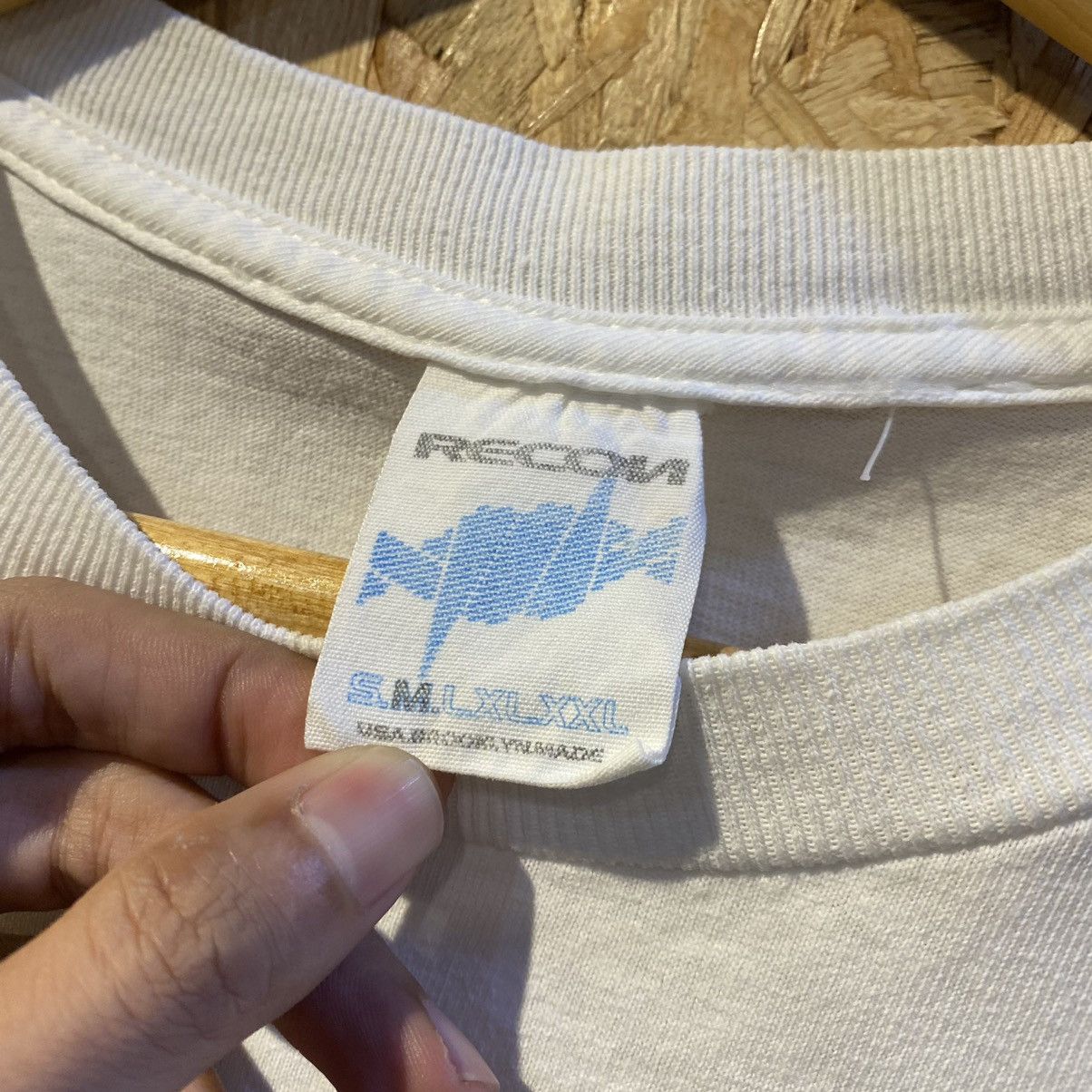 Recon × Vintage VINTAGE RARE‼️Recon Spellout Parody Snickers T-Shirt Size US M / EU 48-50 / 2 - 6 Thumbnail