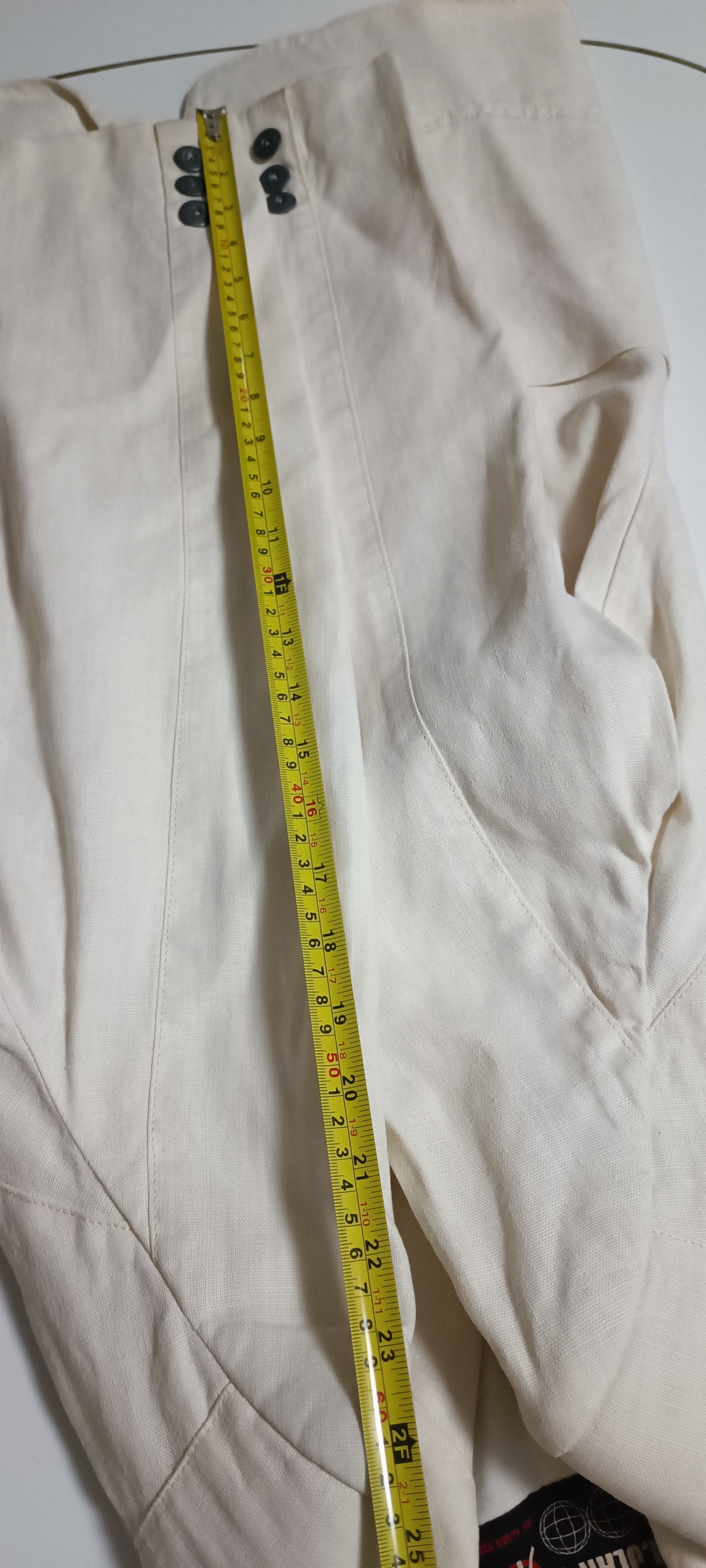 Jean Paul Gaultier Ecru linen jacket with shoulder pads. 90's Size US S / EU 44-46 / 1 - 14 Thumbnail