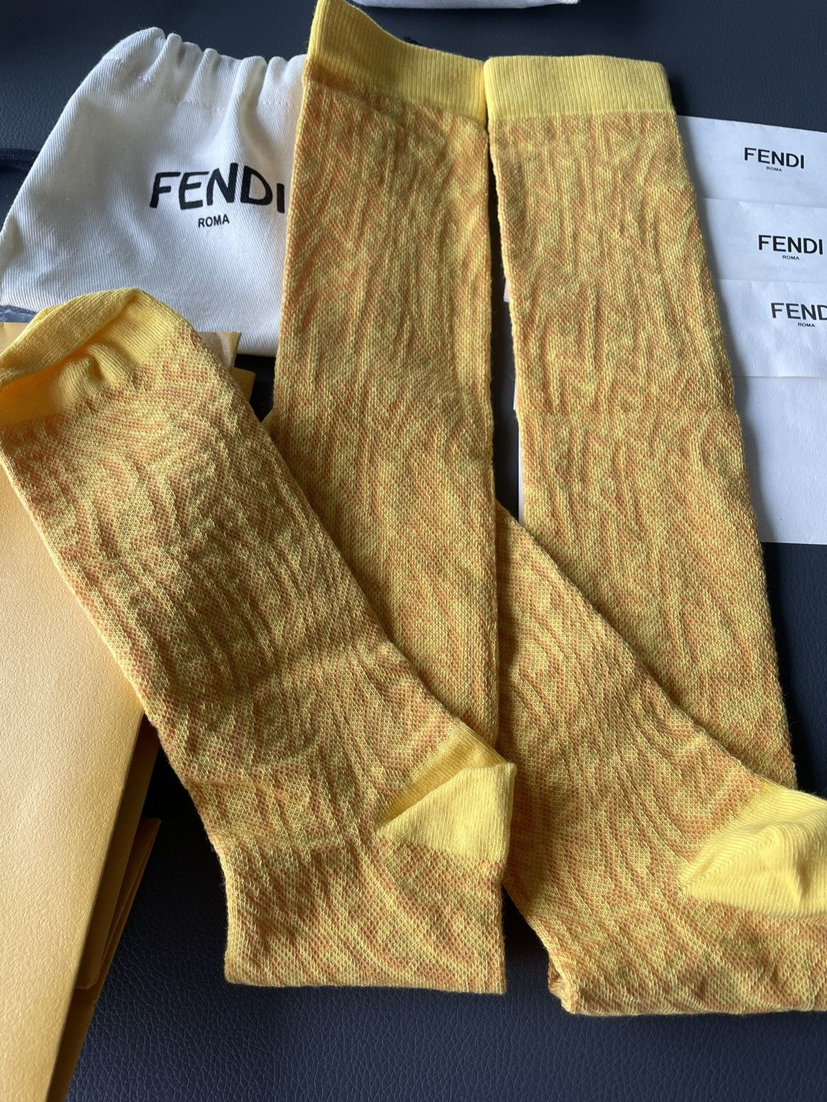 Fendi Brand New Super Runway FF Logo Fendi Socks Size ONE SIZE - 9 Thumbnail
