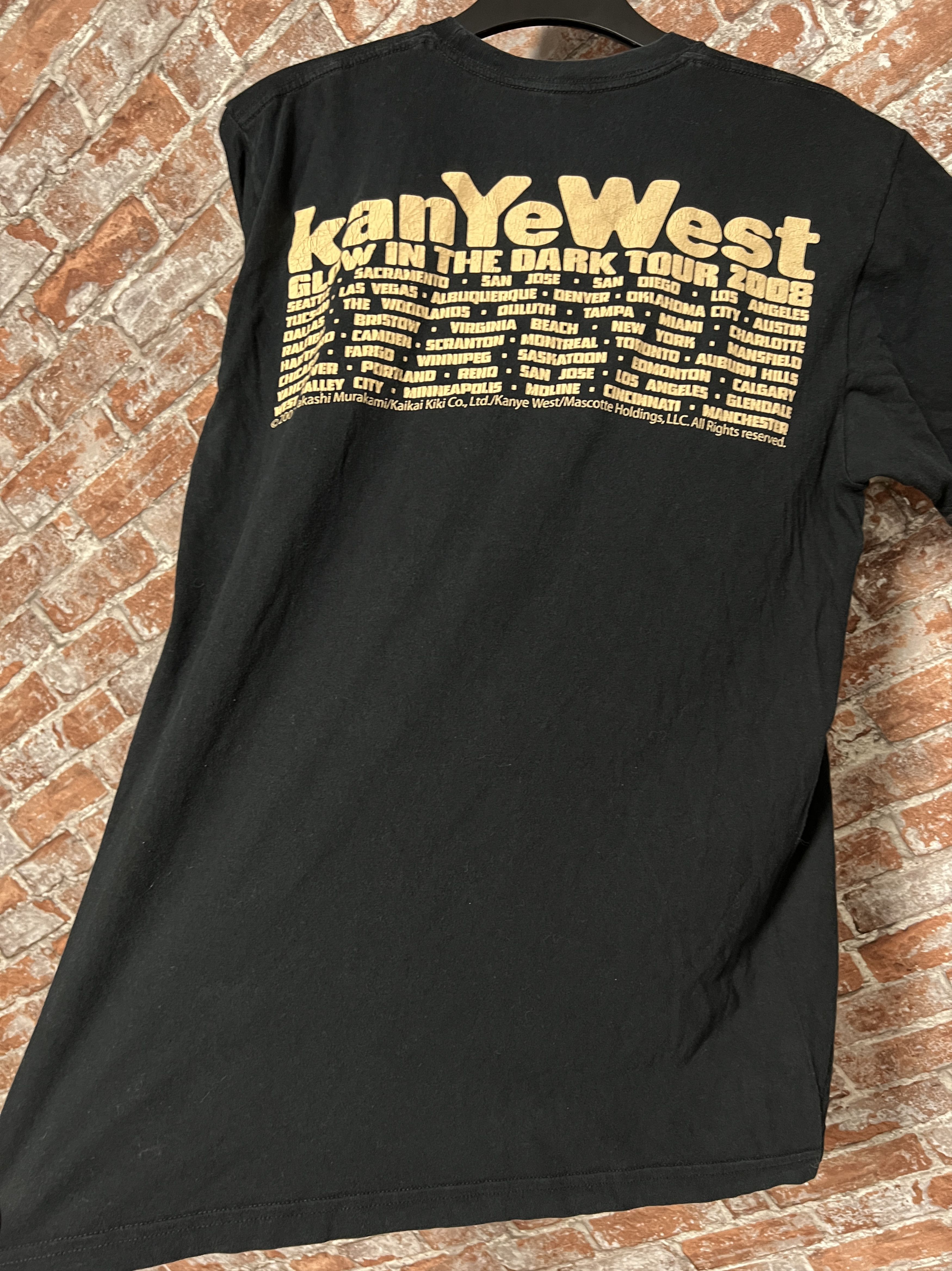 Band Tees Vintage 2007 Kanye West Rap Glow in the Dark Tour T-shirt Size US M / EU 48-50 / 2 - 15 Thumbnail