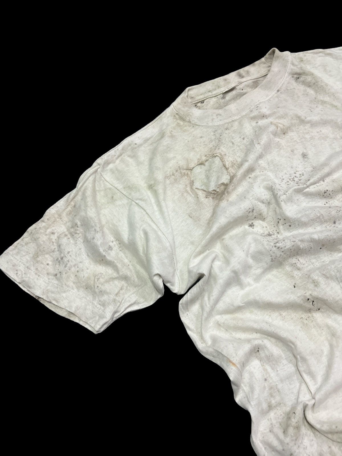 Vintage THRASHED BLANK WHITR TEE GRUNGE Size US L / EU 52-54 / 3 - 2 Thumbnail