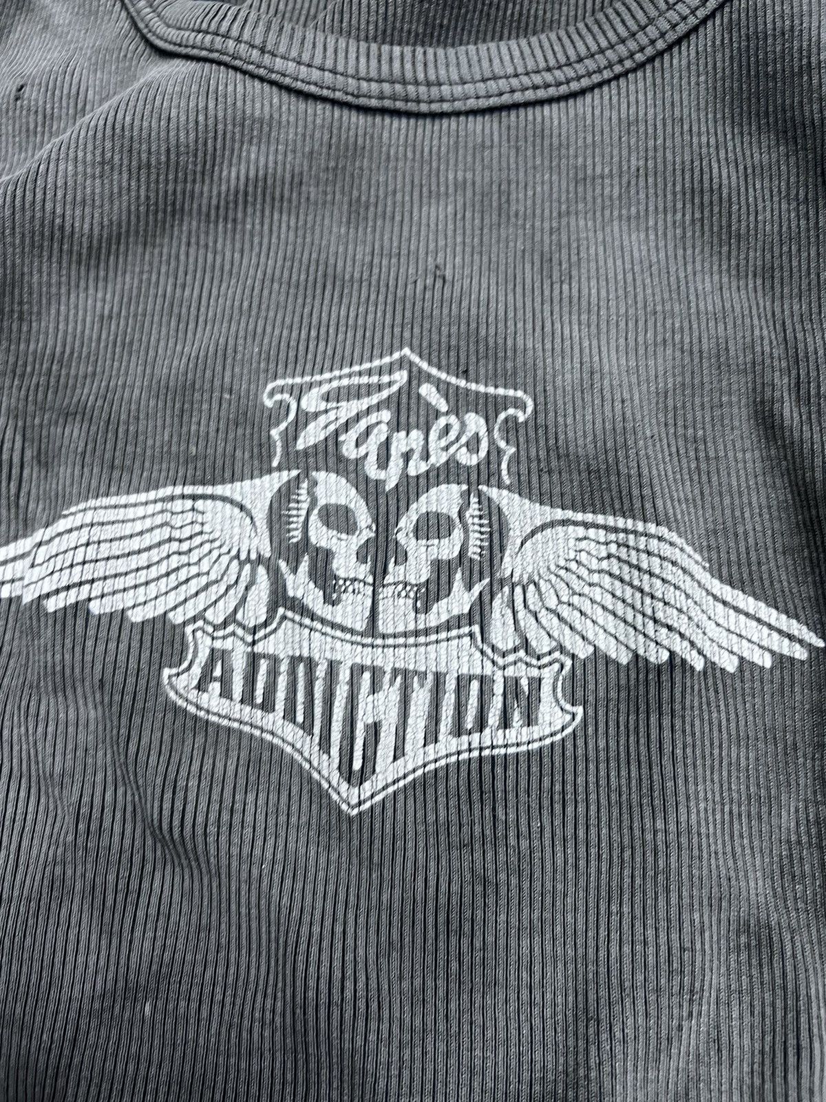 Band Tees VINTAGE 90’s THRASHED SUN FADED BAND JANES ADDICTION Size US M / EU 48-50 / 2 - 5 Thumbnail