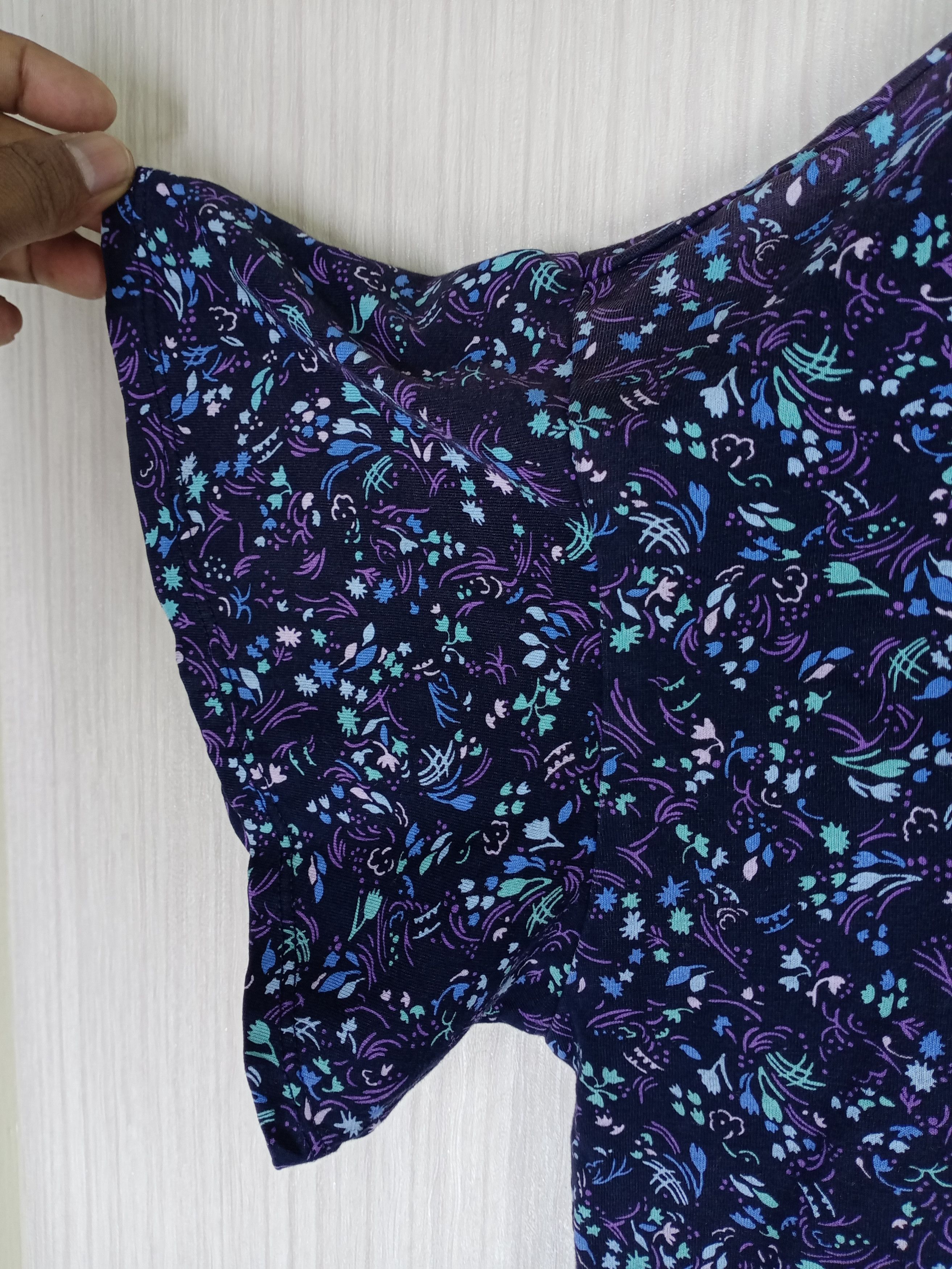 Anna Sui Anna Sui X Uniqlo Fullprint Flora Tshirt Size XL / US 12-14 / IT 48-50 - 6 Thumbnail