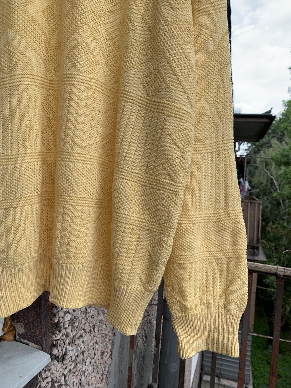 Lacoste 80s Vintage Lacoste Chemise Geometric CableKnit Wool Sweater Size US XXL / EU 58 / 5 - 6 Thumbnail