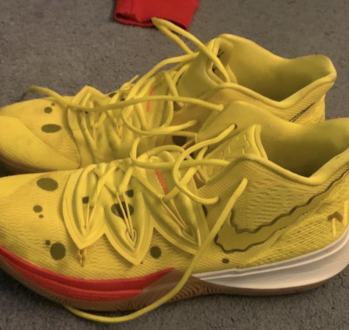 Nike Spongebob Squarepants x Kyrie 5 SpongeBob 2019 | Grailed