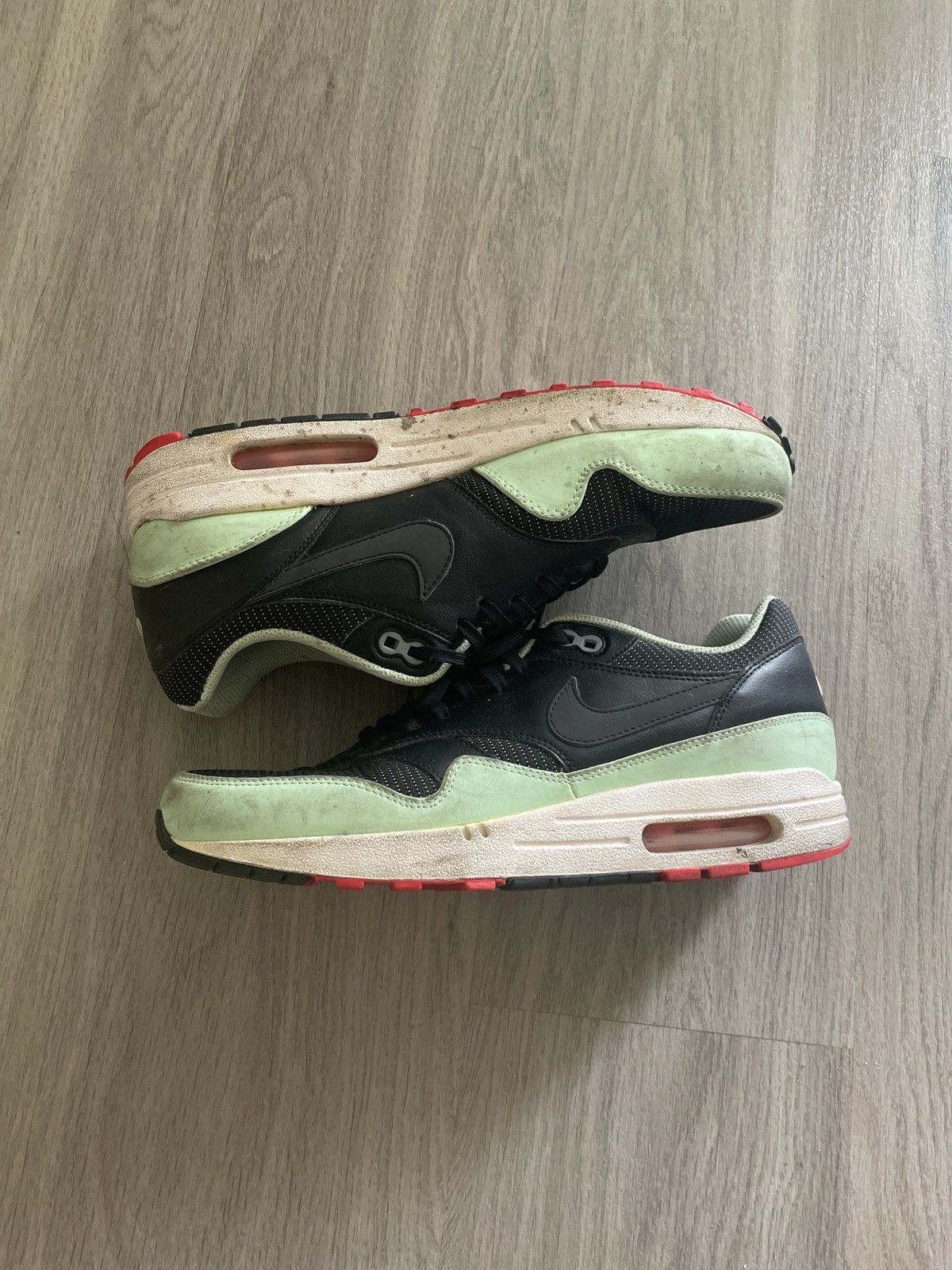 Nike Air Max 1 FB Yeezy 2013 Size US 9.5 / EU 42-43 - 2 Thumbnail