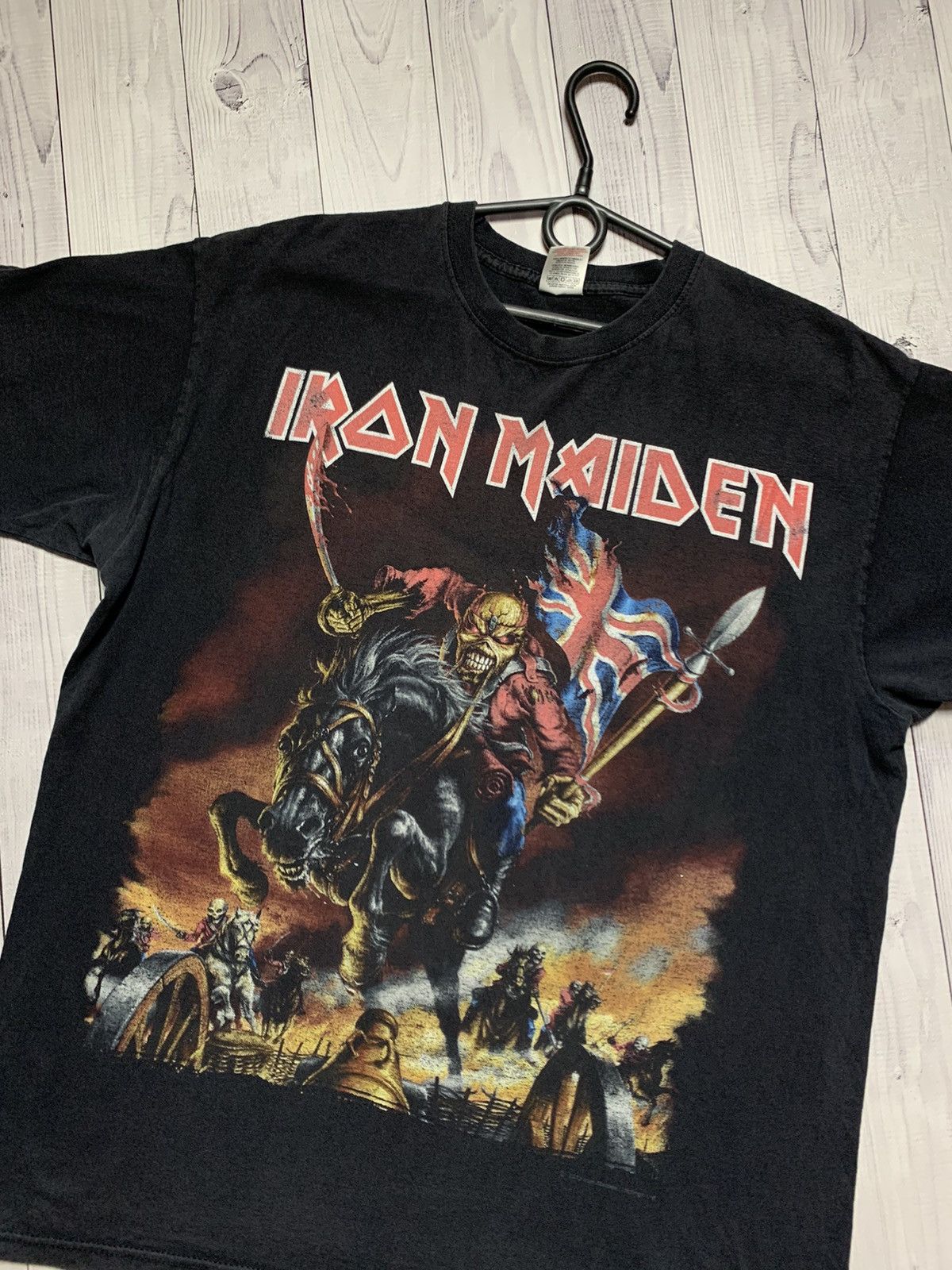 Band Tees Vintage Rock tee Iron Maiden tour tee logo size L Size US L / EU 52-54 / 3 - 2 Thumbnail