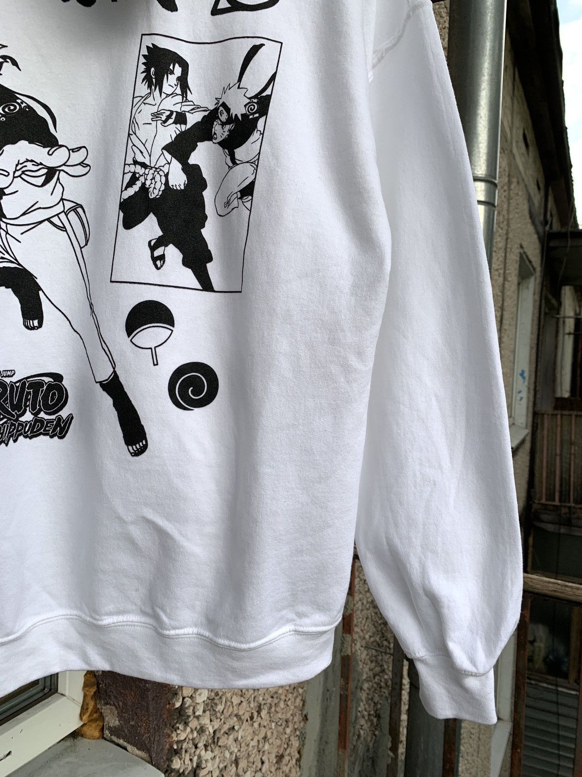 Anime Vintage Naruto Shippuden White Anime Hoodie Size US L / EU 52-54 / 3 - 6 Thumbnail