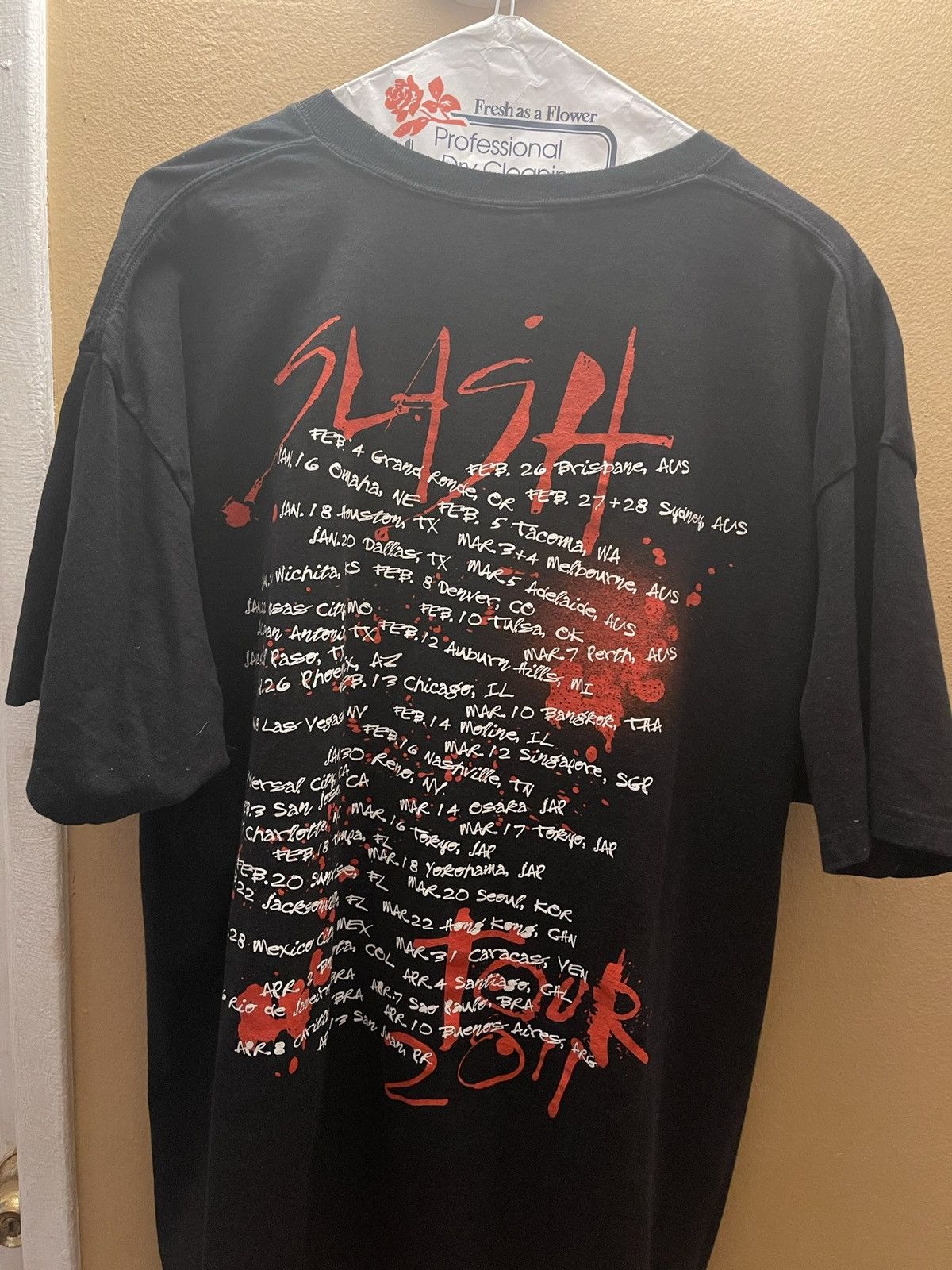 Band Tees × Vintage Slash band tour tee 2011 Size US XL / EU 56 / 4 - 4 Thumbnail