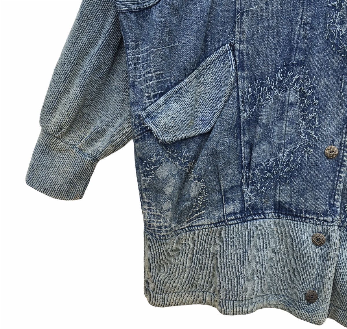 Japanese Brand Vtg Distressed Japanese Brand Patchwork Denim Jacket Size US L / EU 52-54 / 3 - 7 Thumbnail