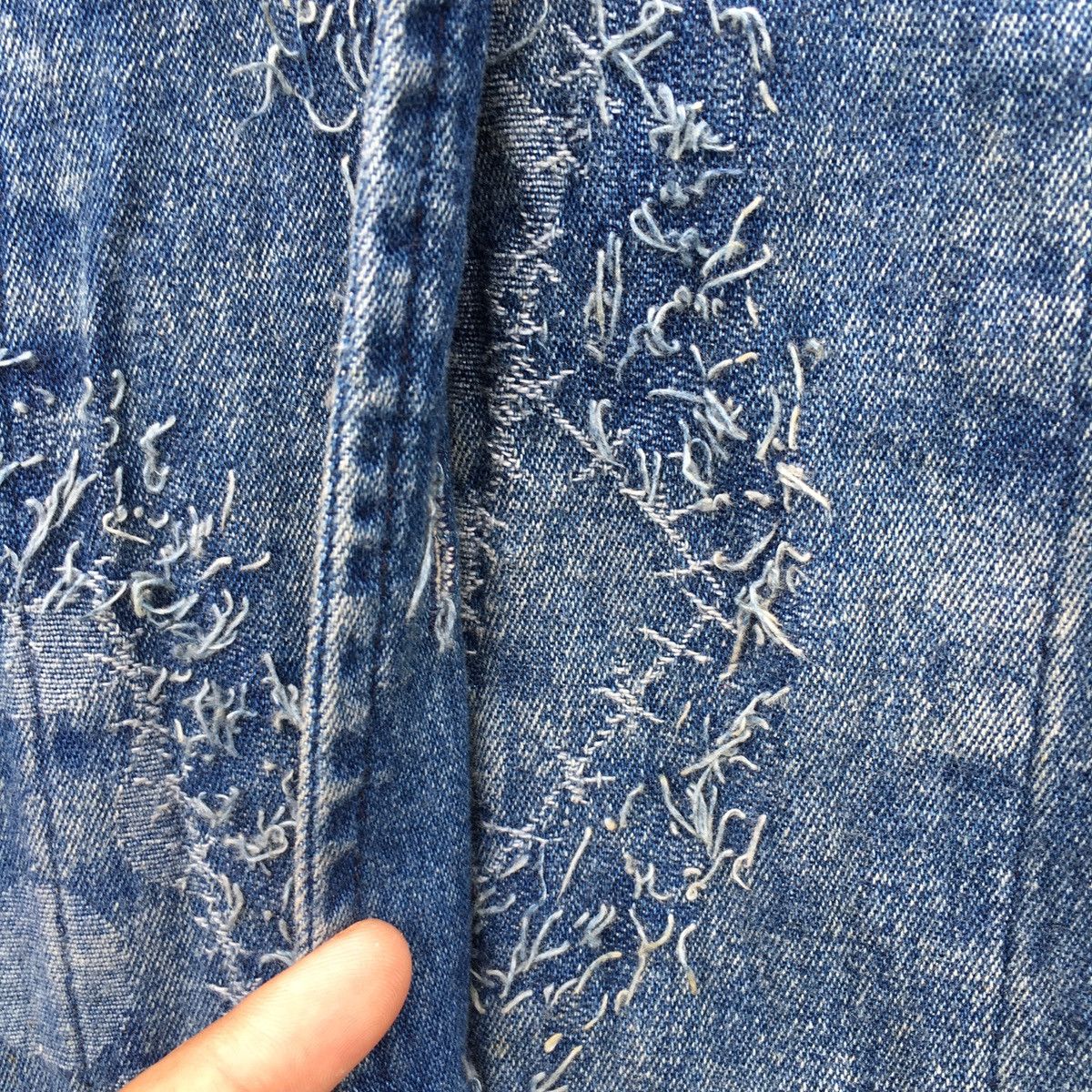 Japanese Brand Vtg Distressed Japanese Brand Patchwork Denim Jacket Size US L / EU 52-54 / 3 - 13 Thumbnail